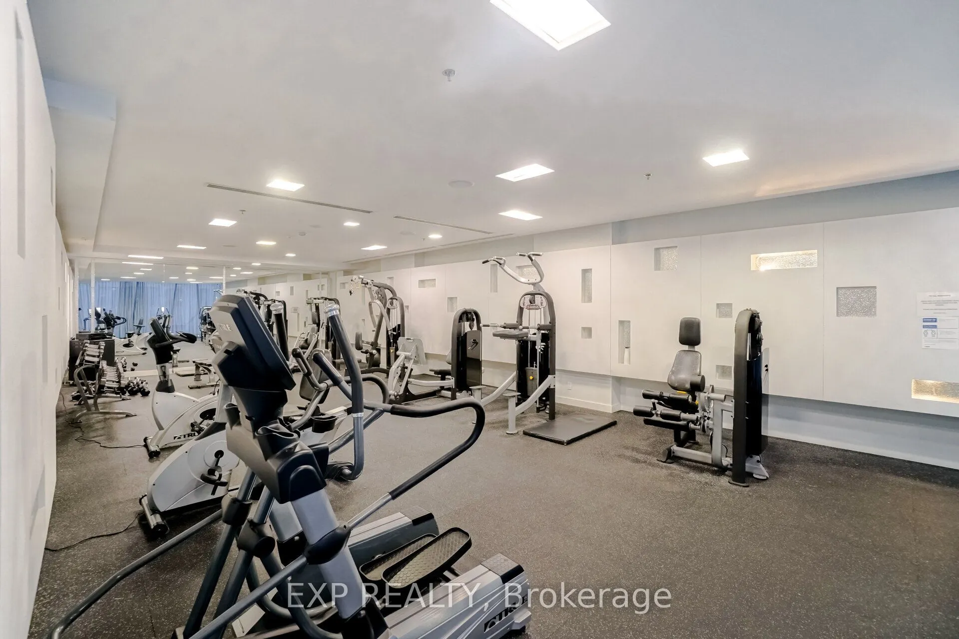 28 Ted Rogers Way, #308