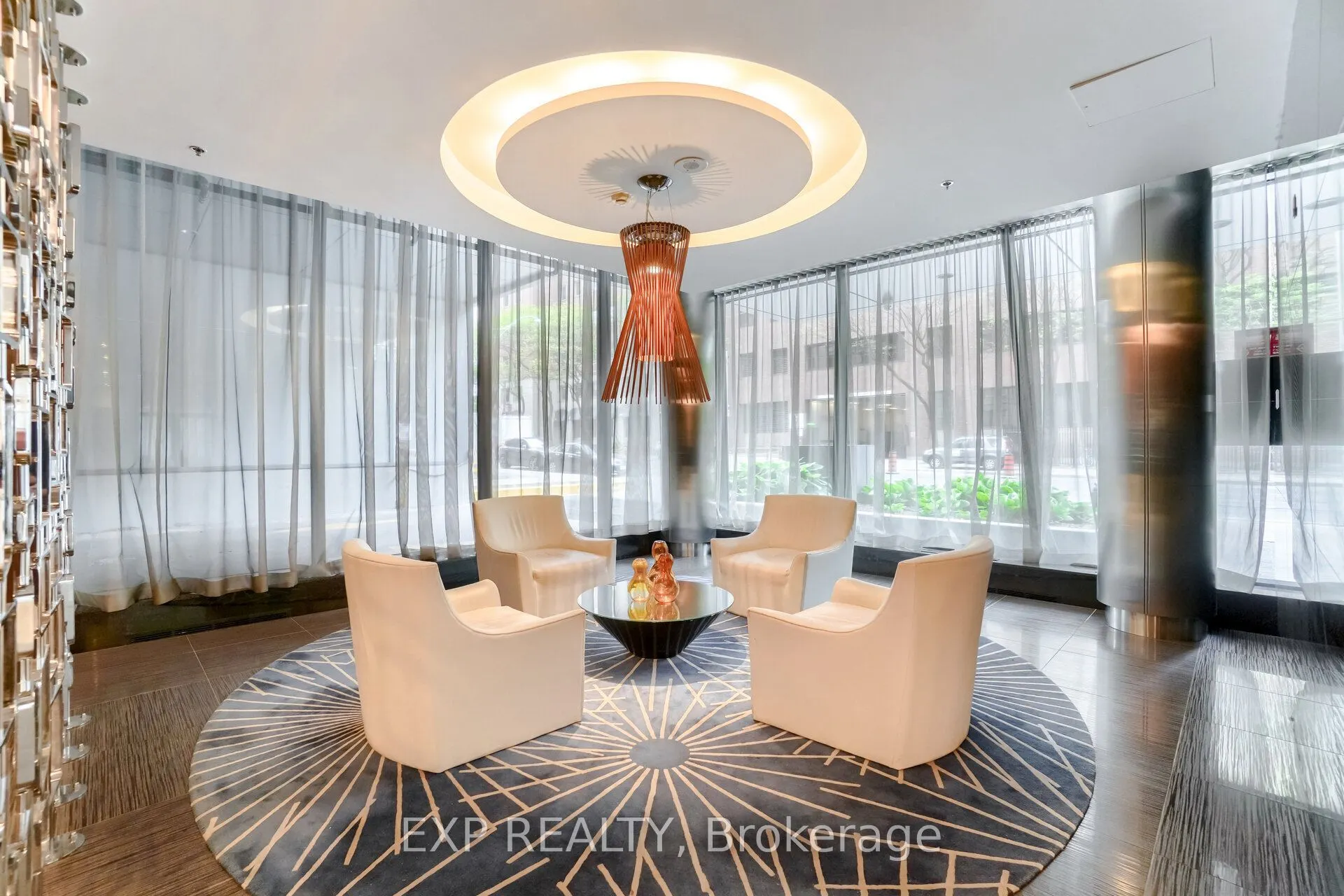 28 Ted Rogers Way, #308