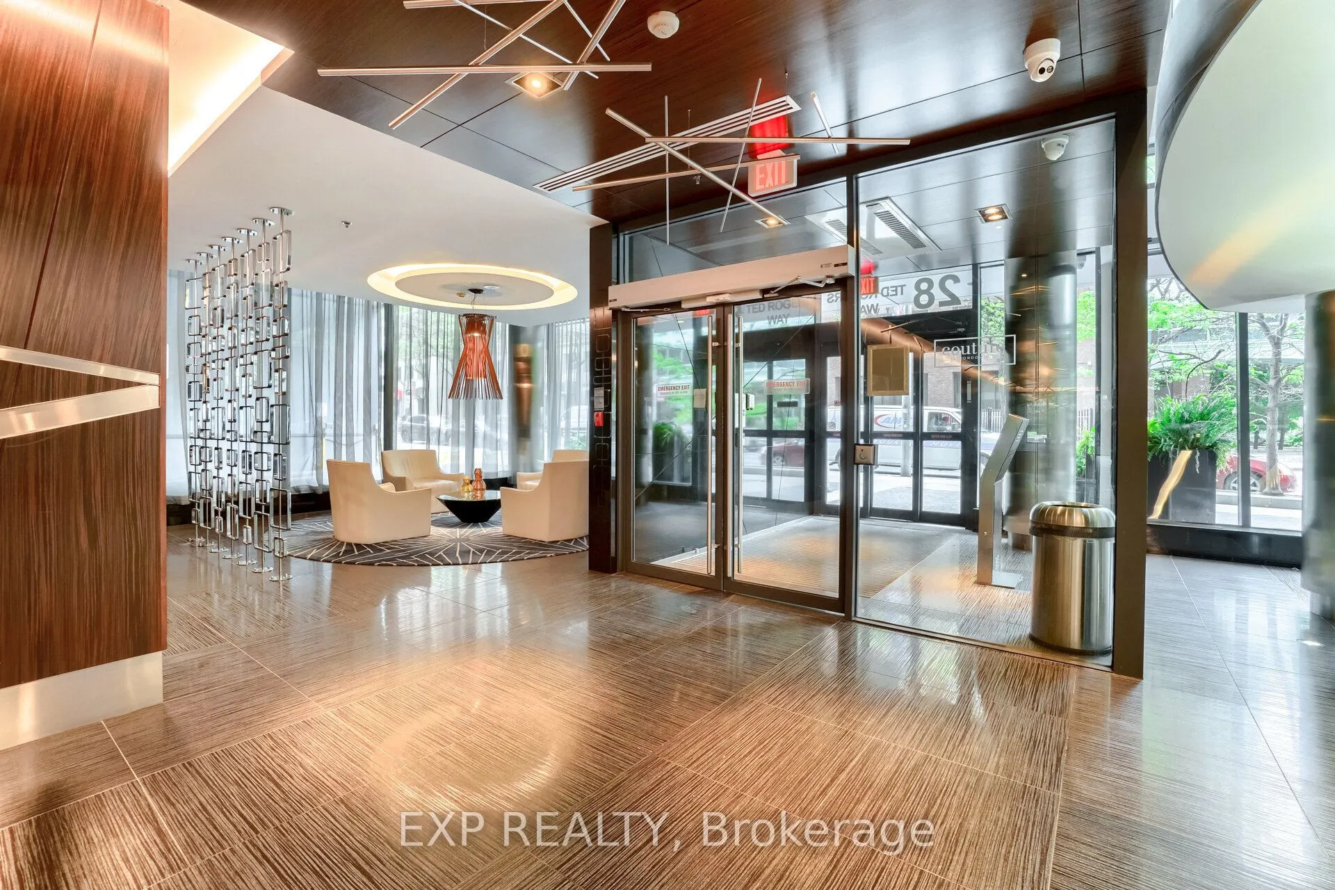 28 Ted Rogers Way, #308