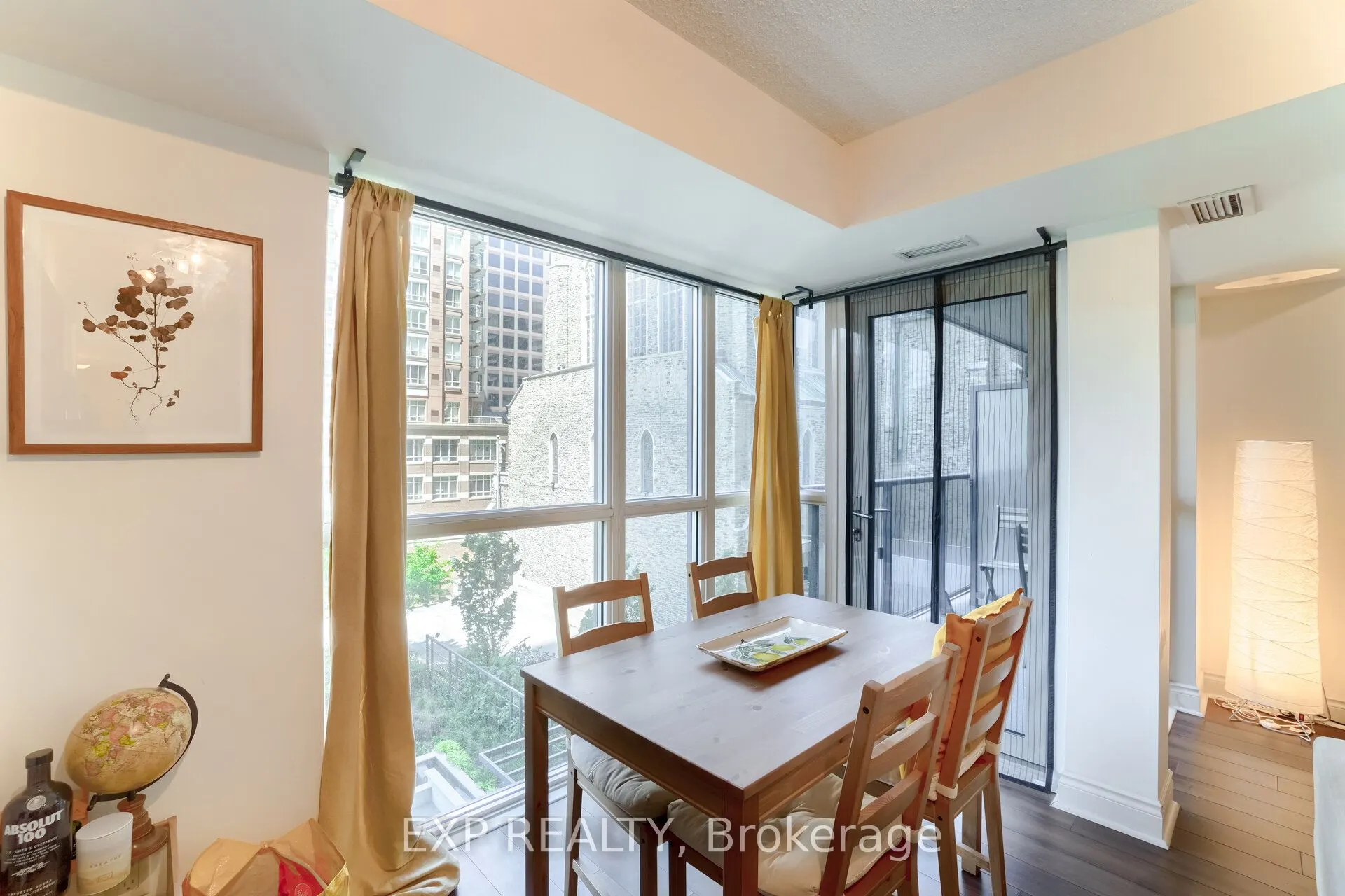28 Ted Rogers Way, #308