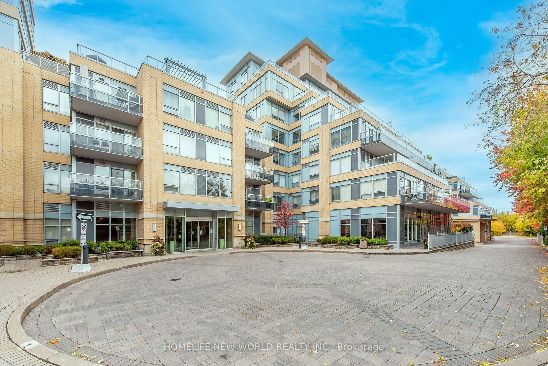 701 Sheppard Avenue W, #309