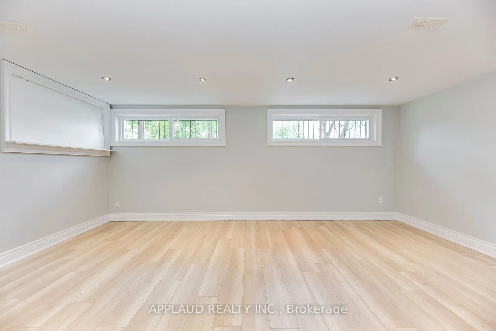 405 Willowdale Avenue