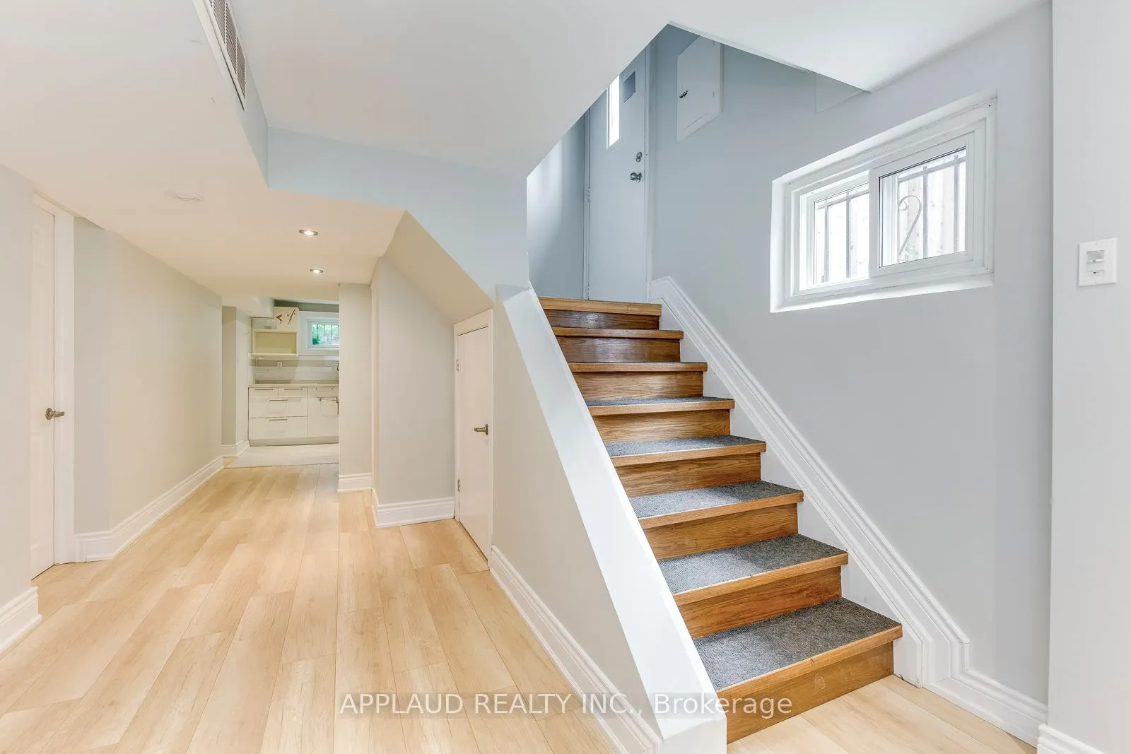405 Willowdale Avenue