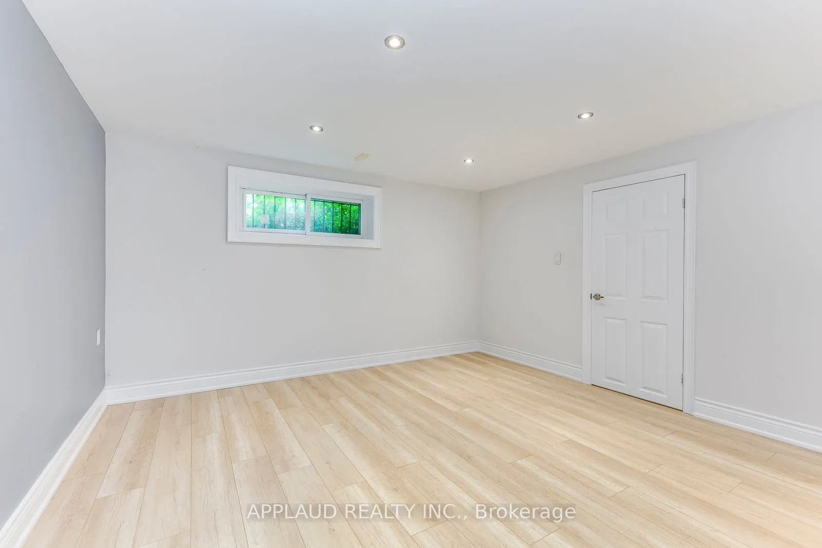 405 Willowdale Avenue
