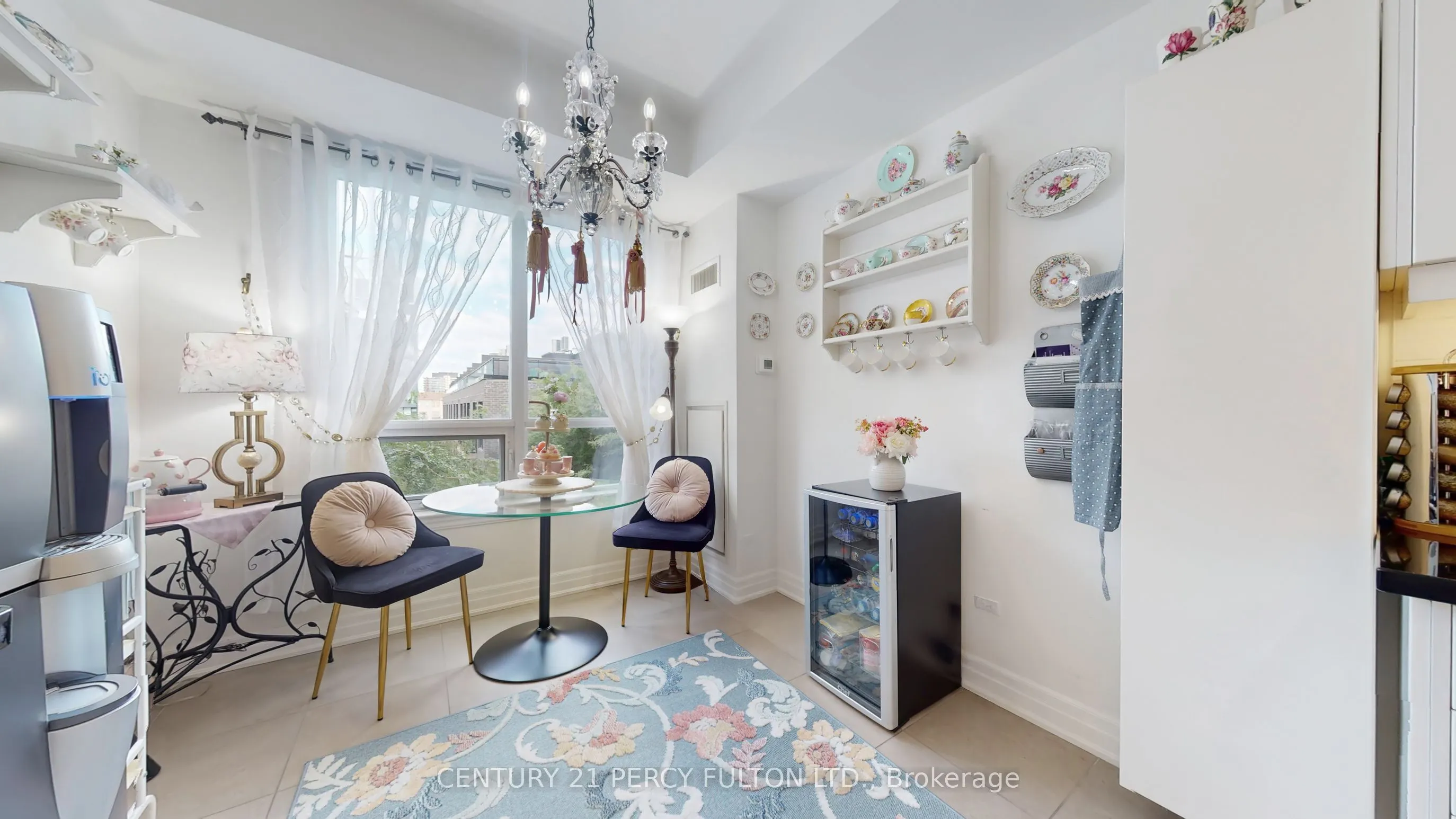 23 Rean Drive, #405