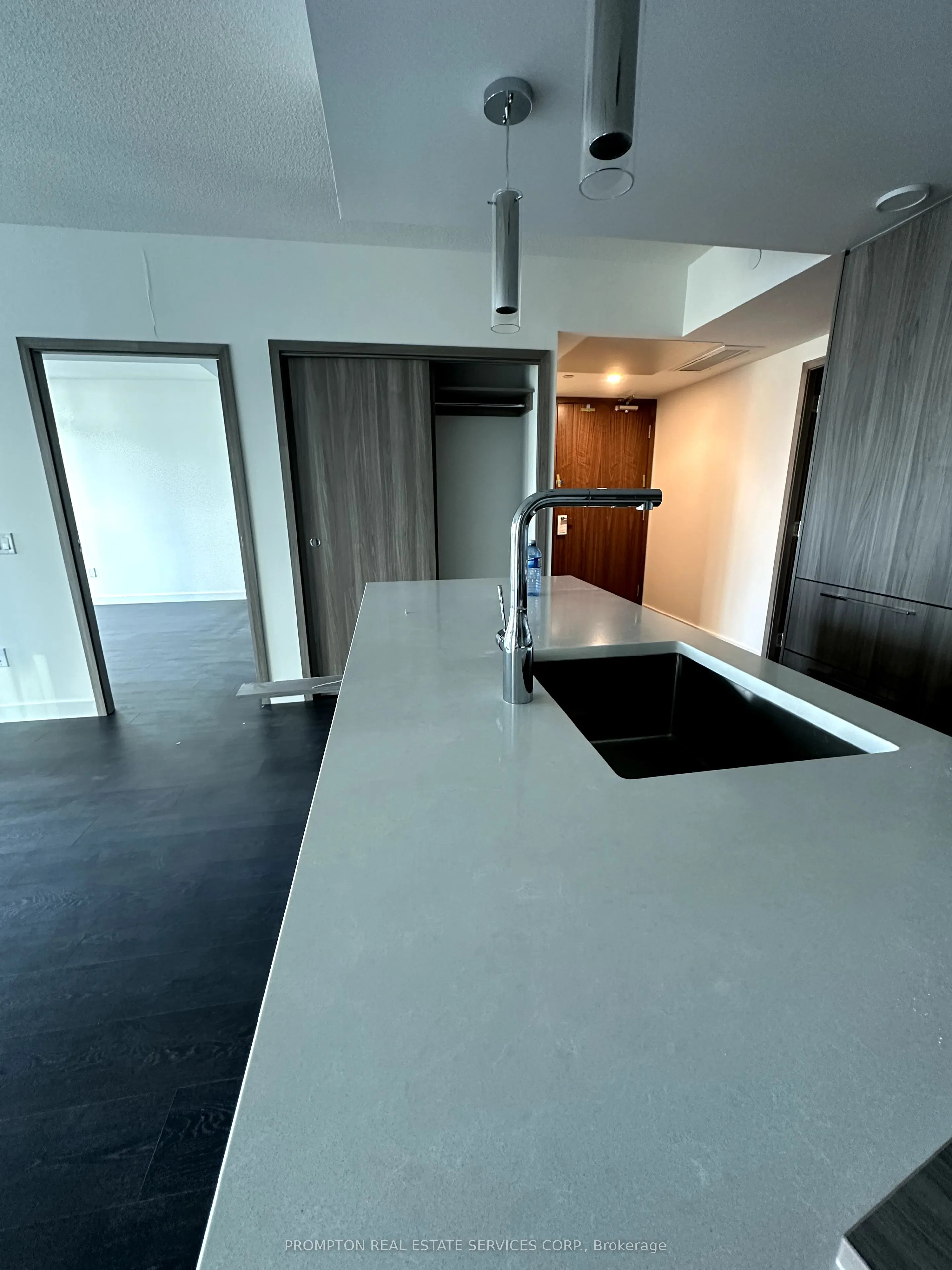 3 Concord Cityplace Way, #2210