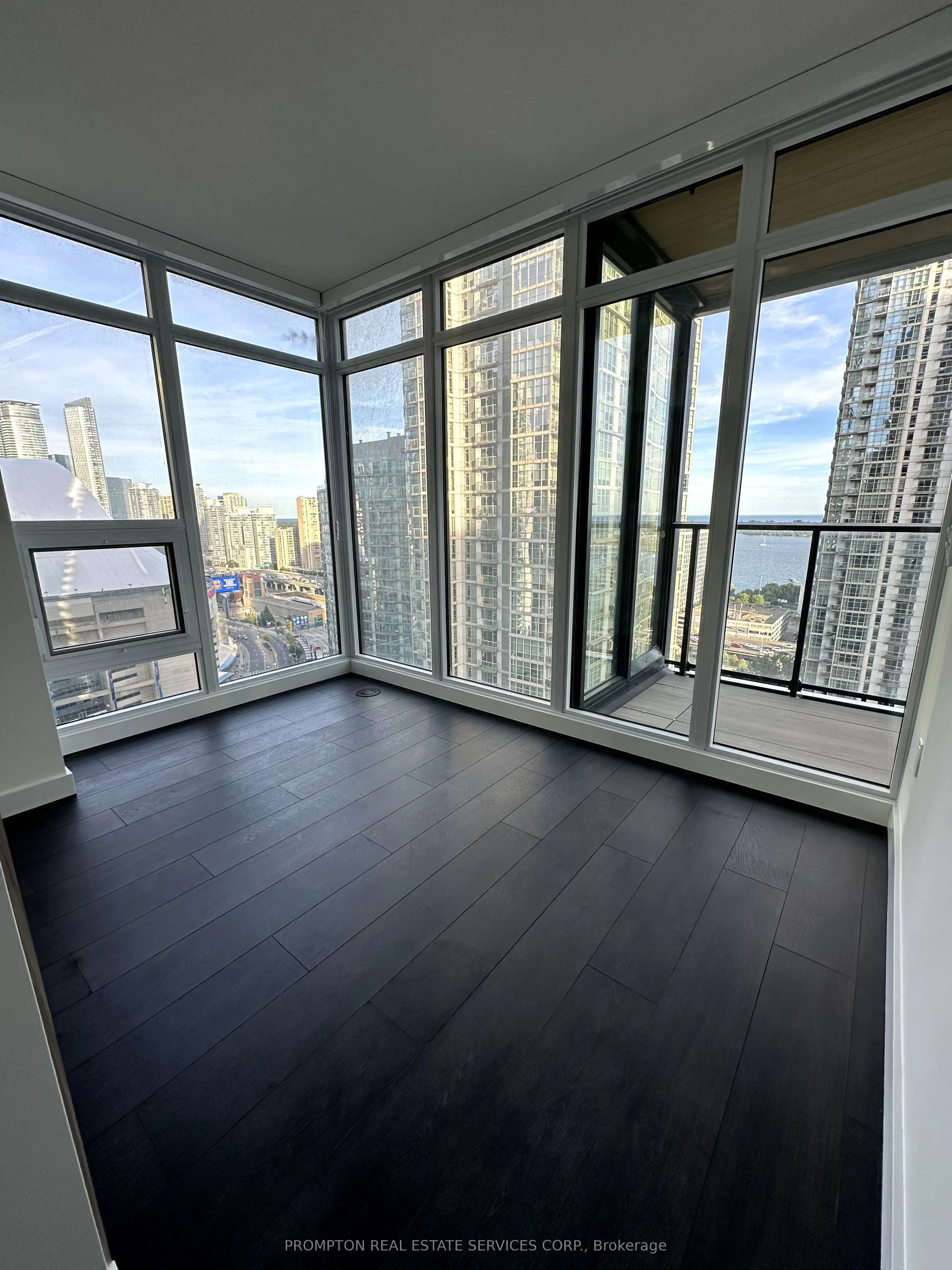 3 Concord Cityplace Way, #2210