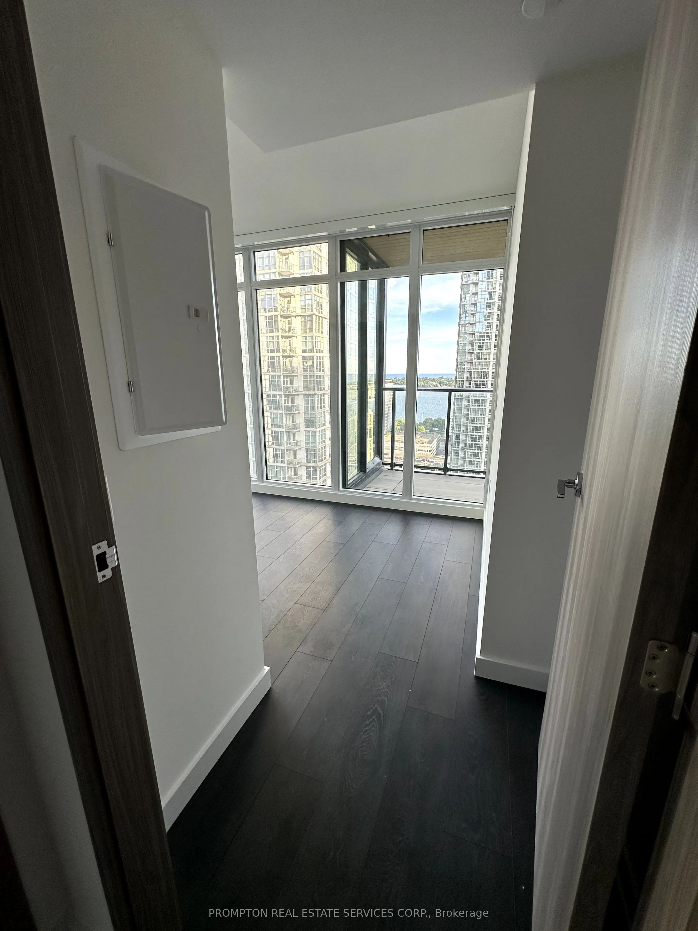 3 Concord Cityplace Way, #2210