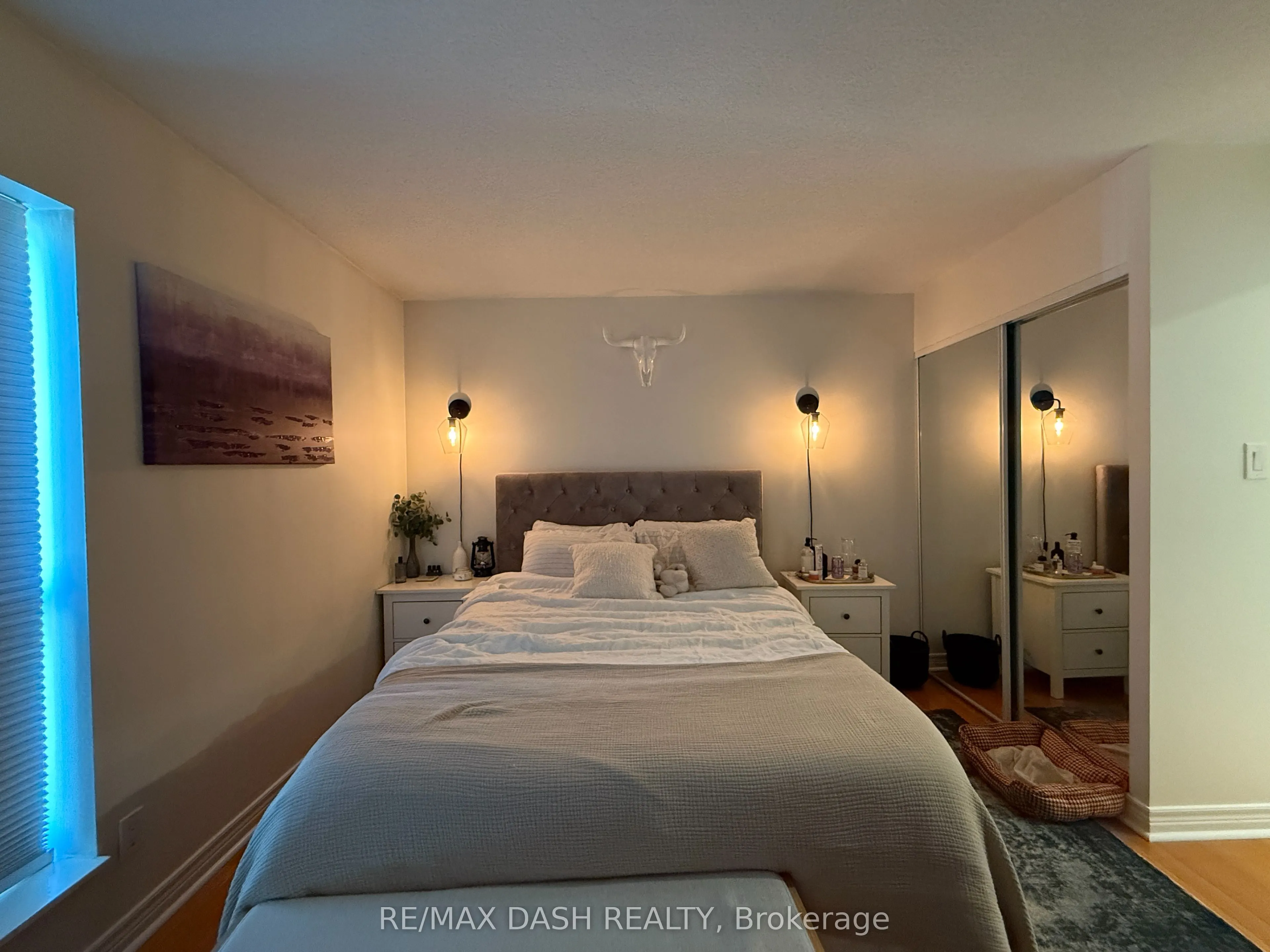 600 Queens Quay W, #718
