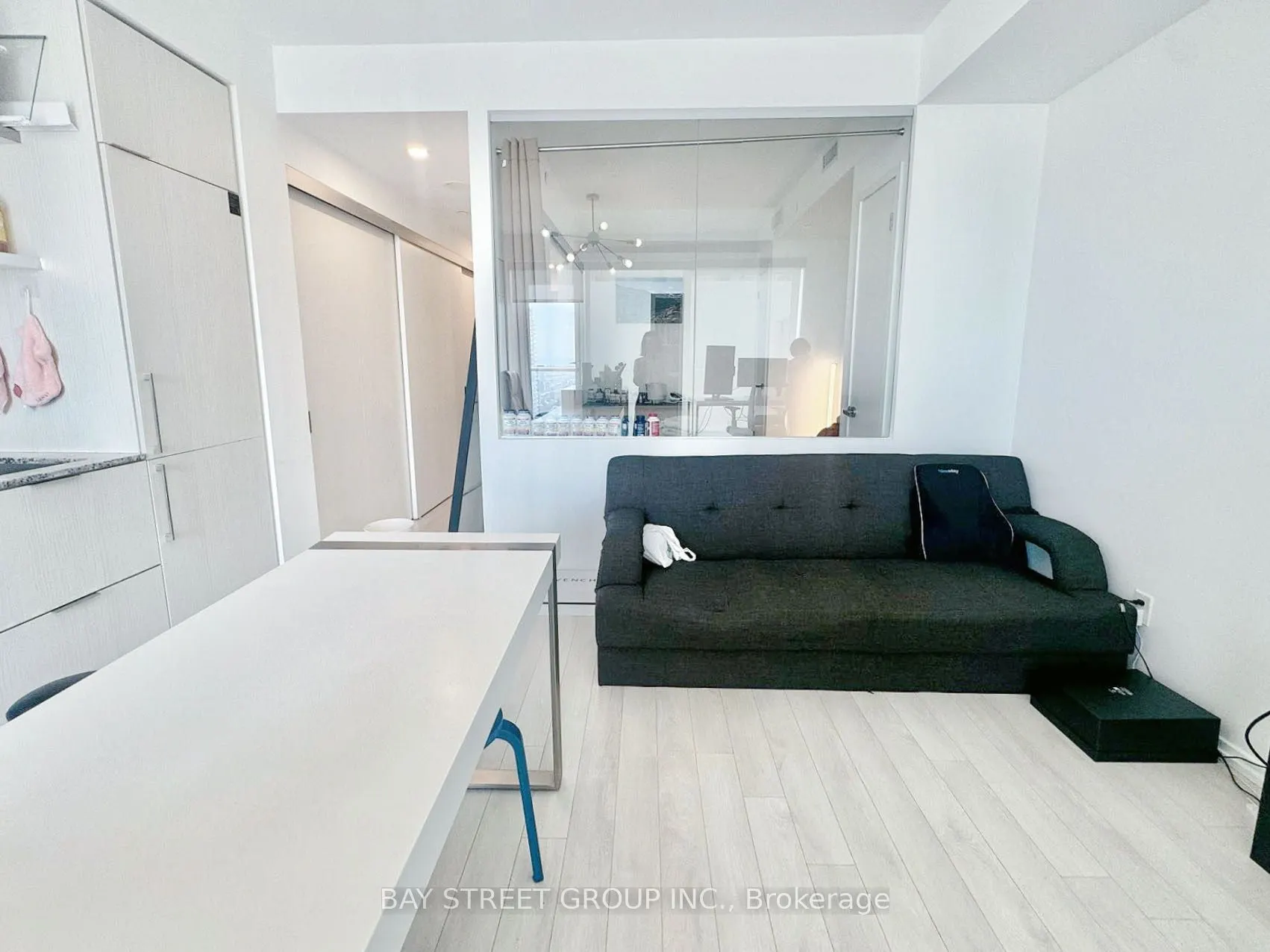 197 Yonge Street, #4003