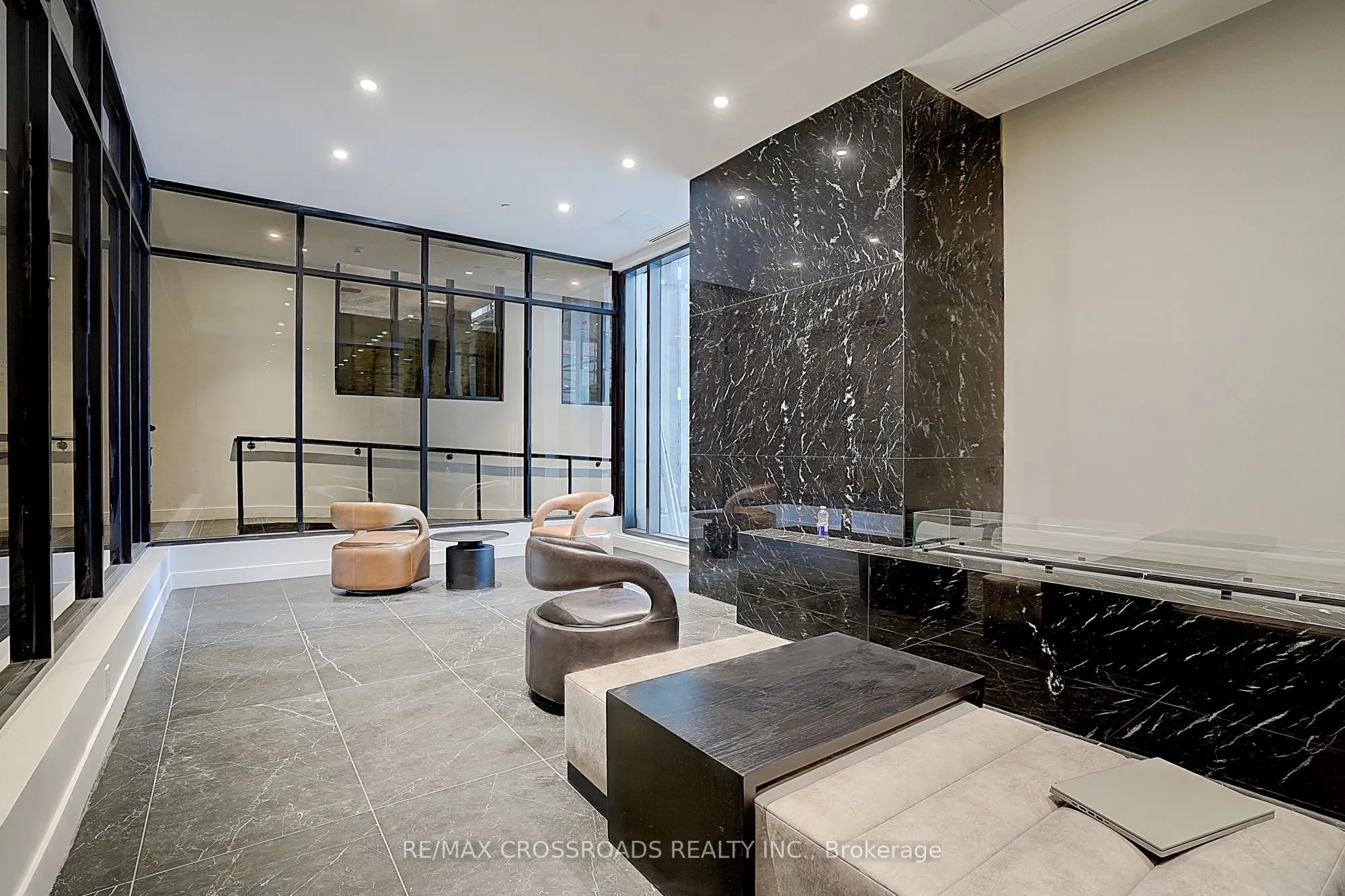 308 Jarvis Street, #520