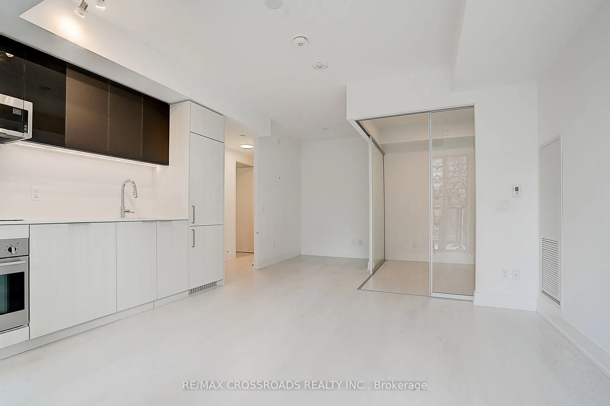 308 Jarvis Street, #520