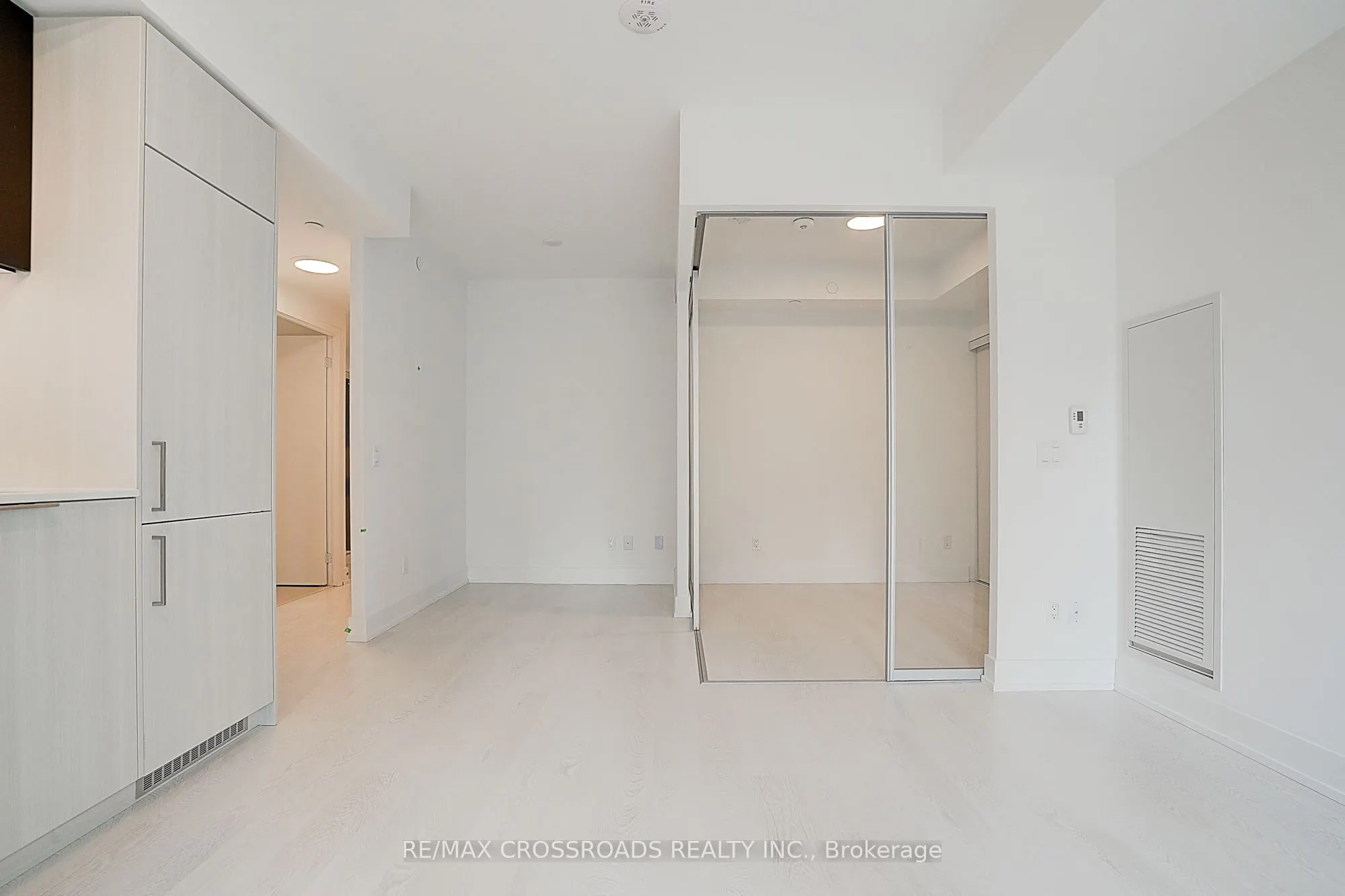 308 Jarvis Street, #520