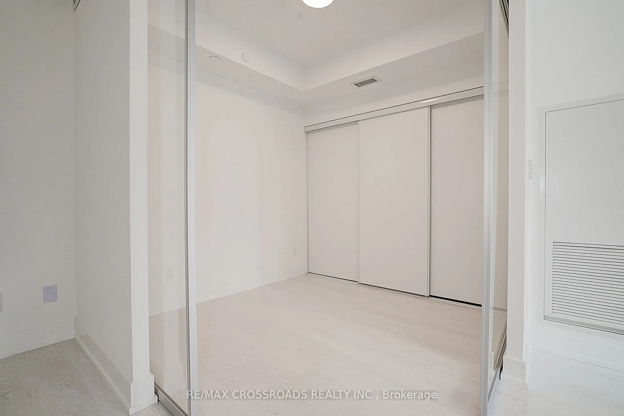 308 Jarvis Street, #520