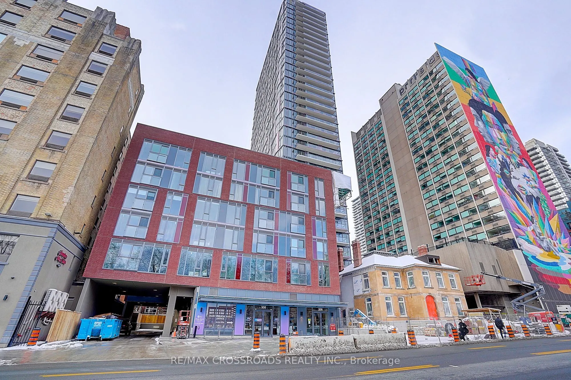 308 Jarvis Street, #520
