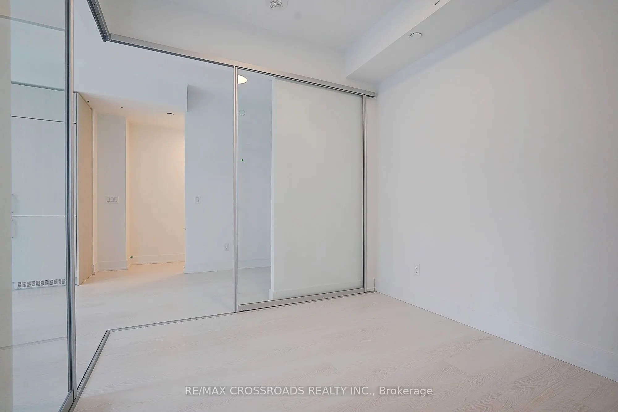 308 Jarvis Street, #520