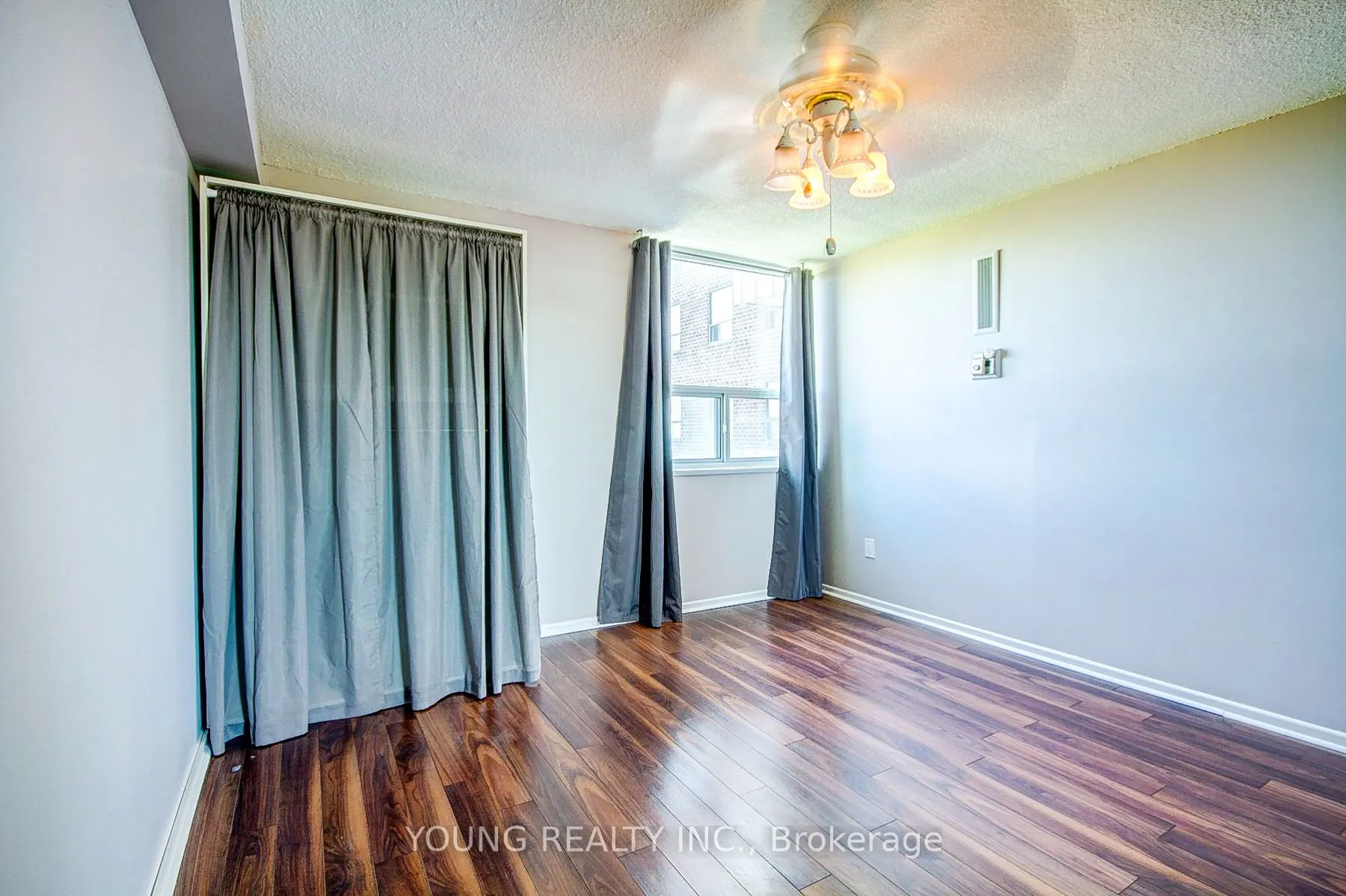 5 Old Sheppard Avenue, #1707