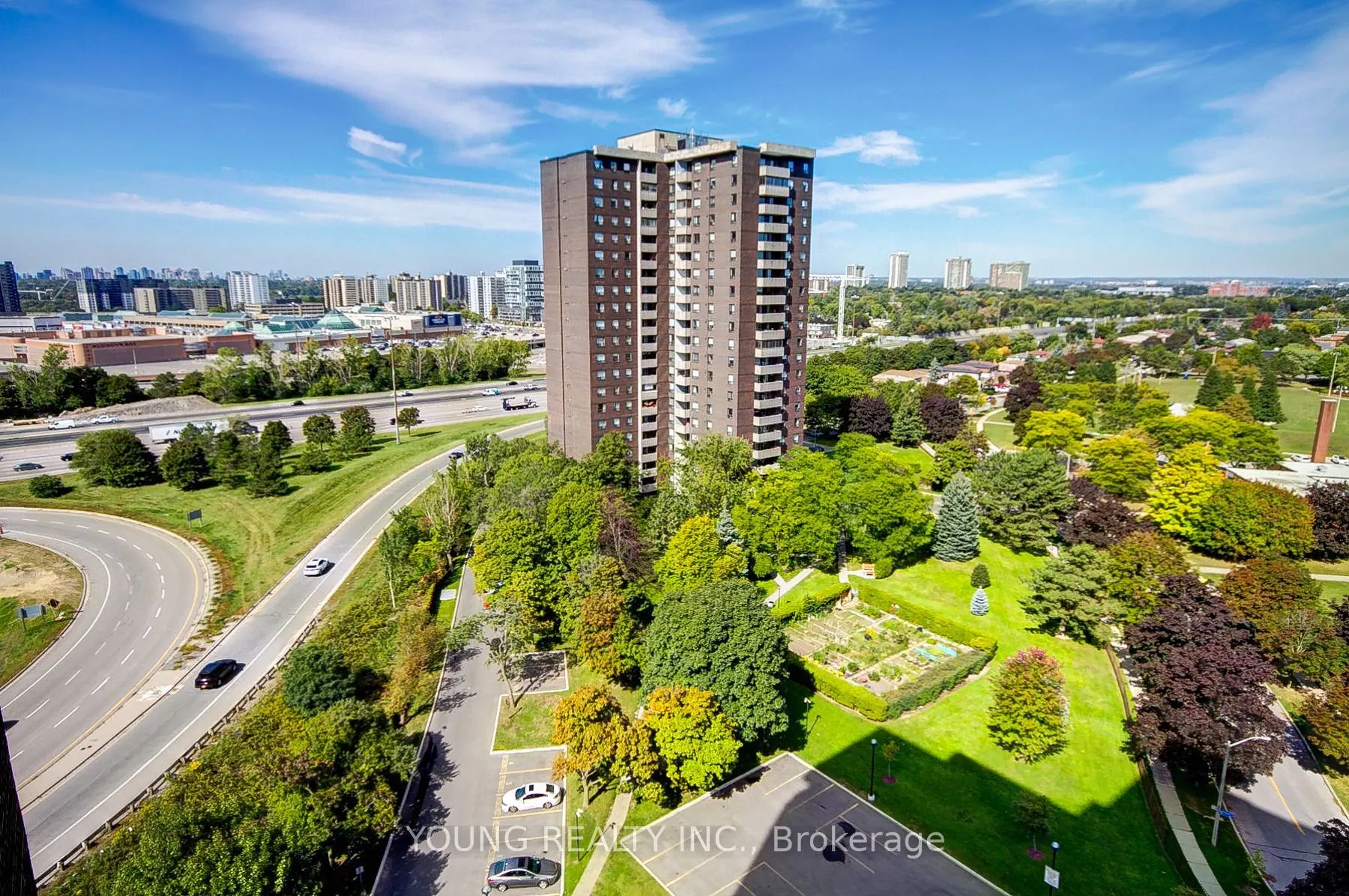 5 Old Sheppard Avenue, #1707