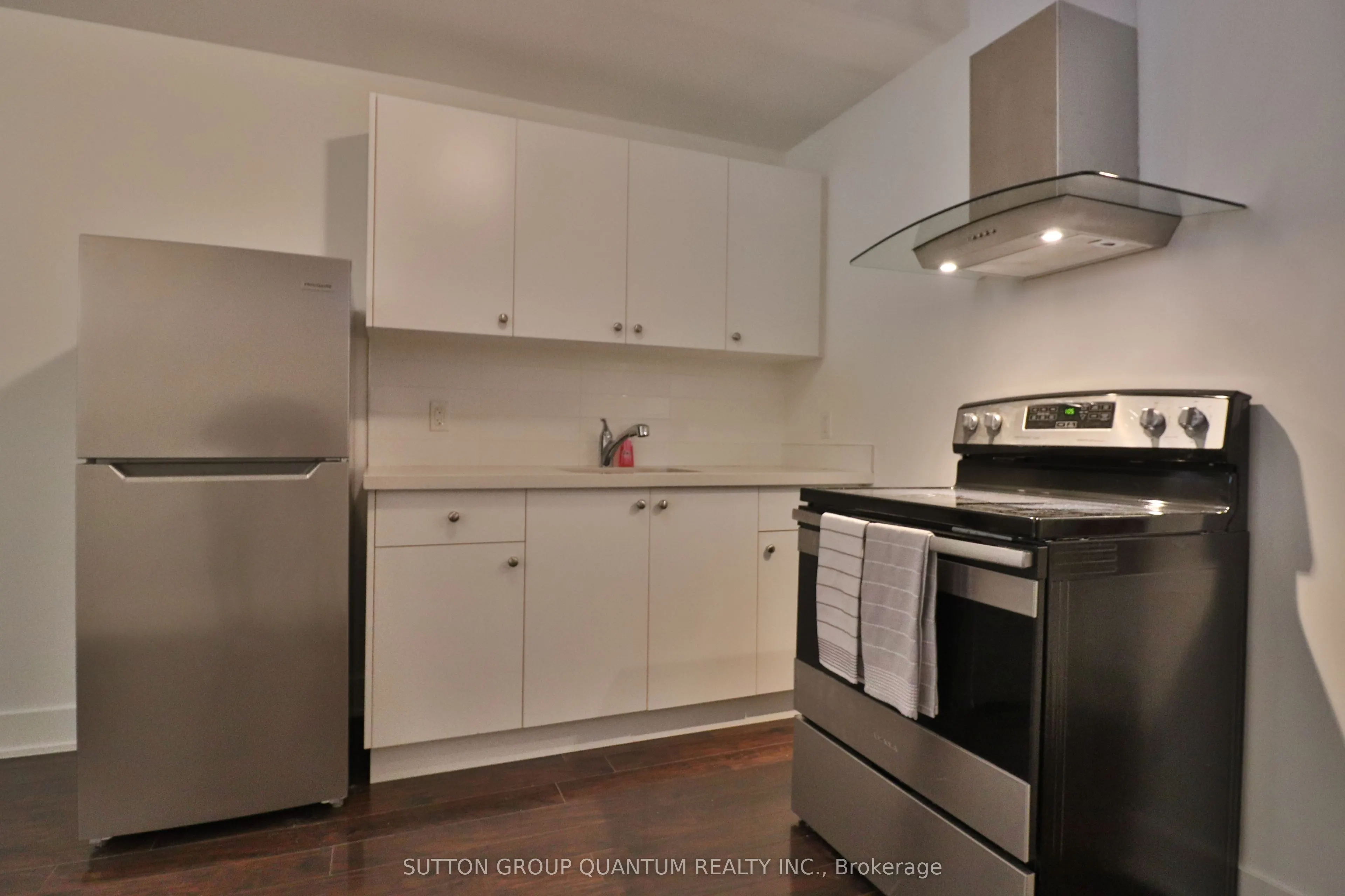 588 Ossington Avenue, #BSMT