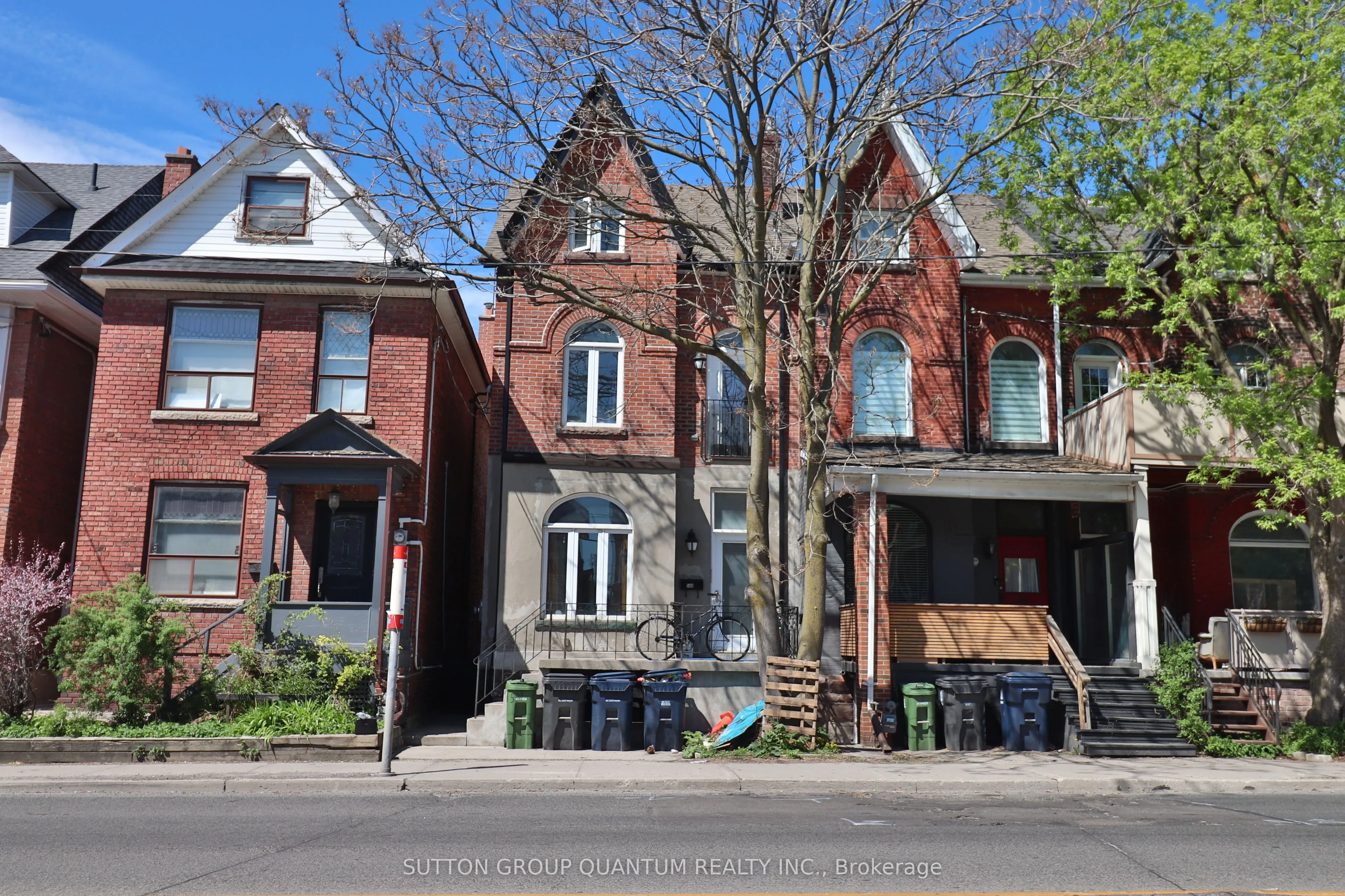 588 Ossington Avenue, #BSMT