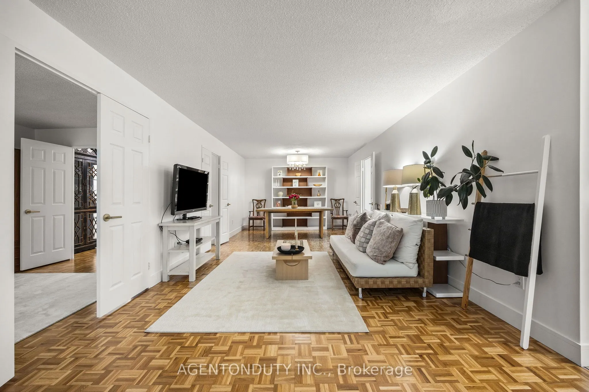 211 St Patrick Street, #501