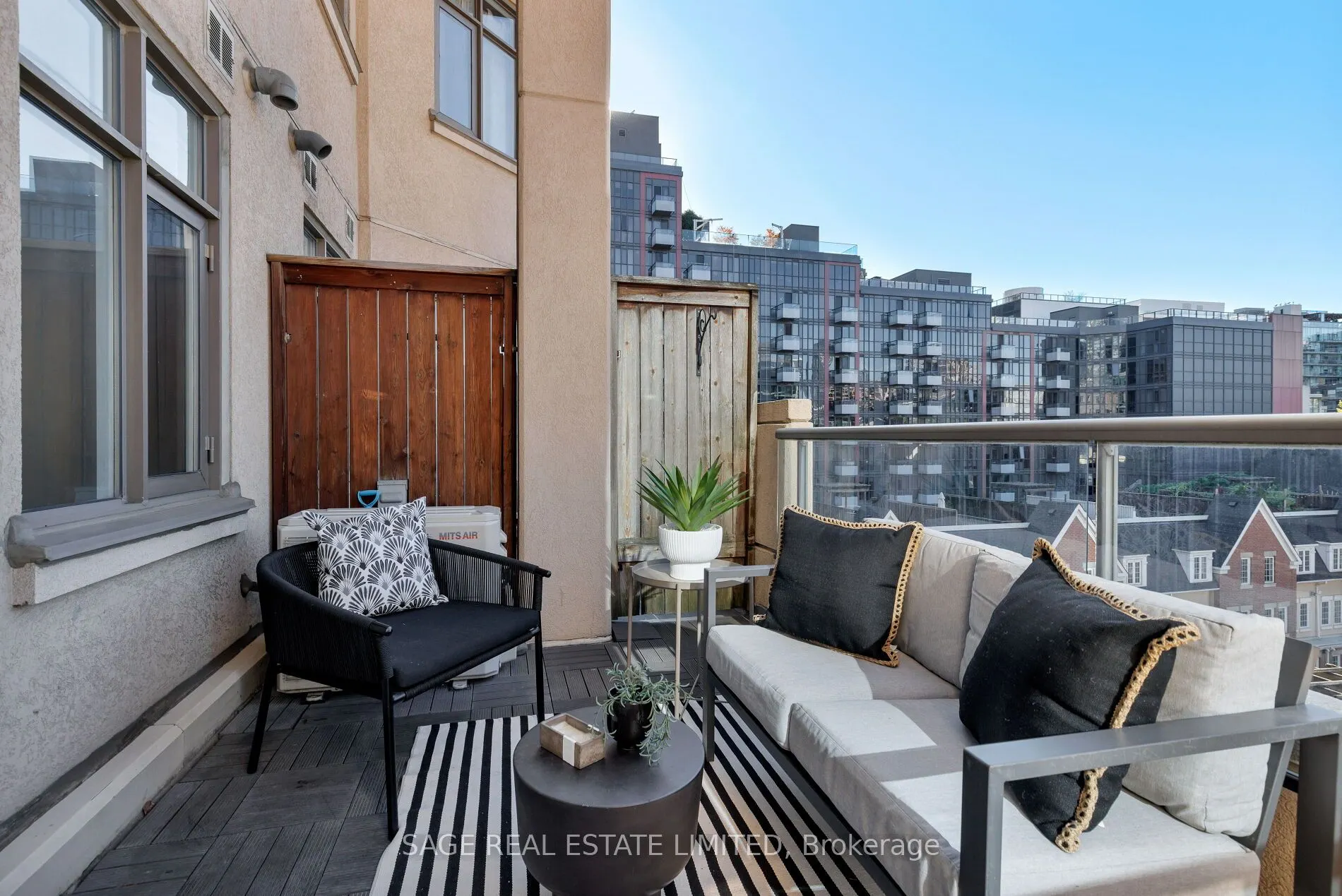 550 Front Street W, #615