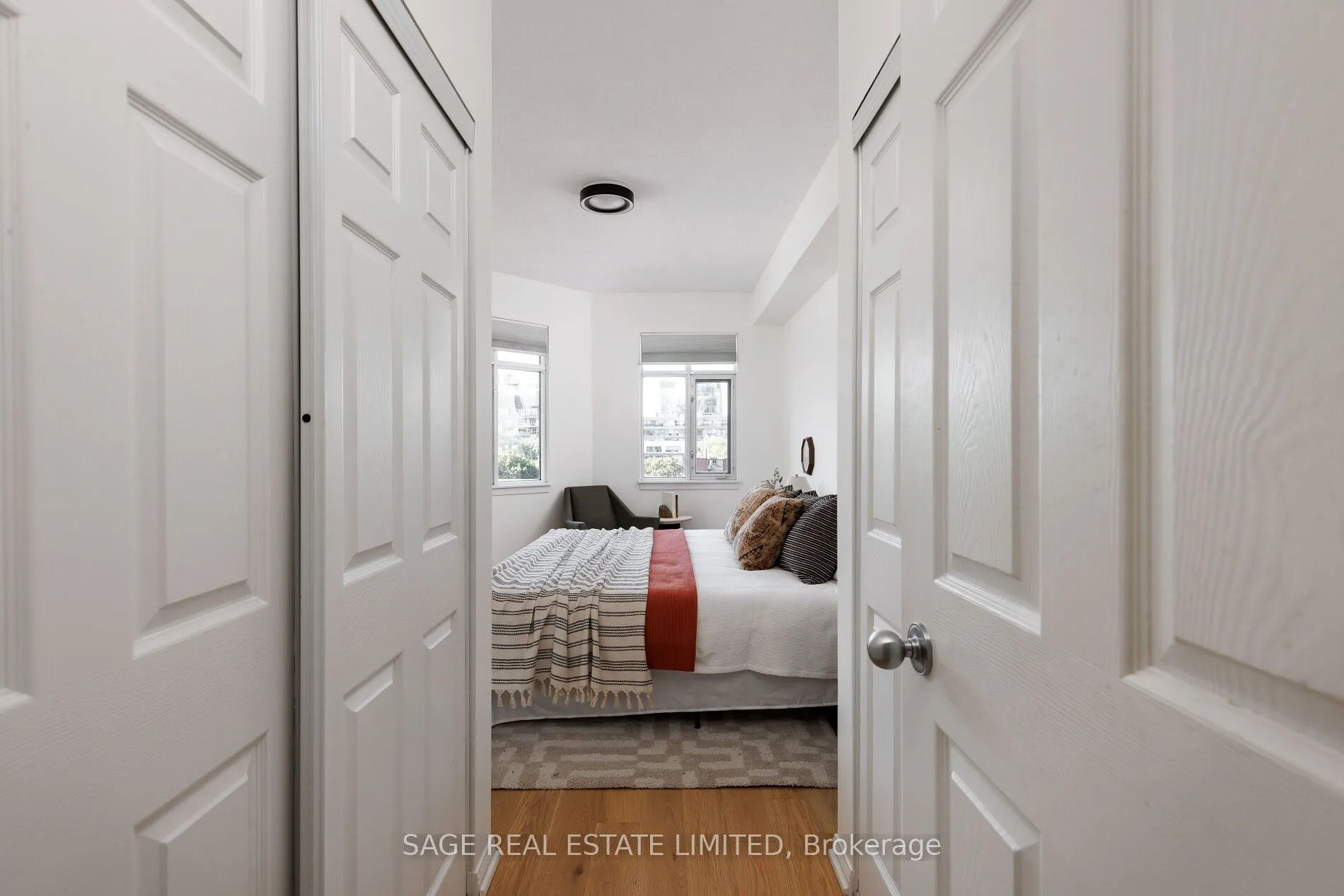 550 Front Street W, #615