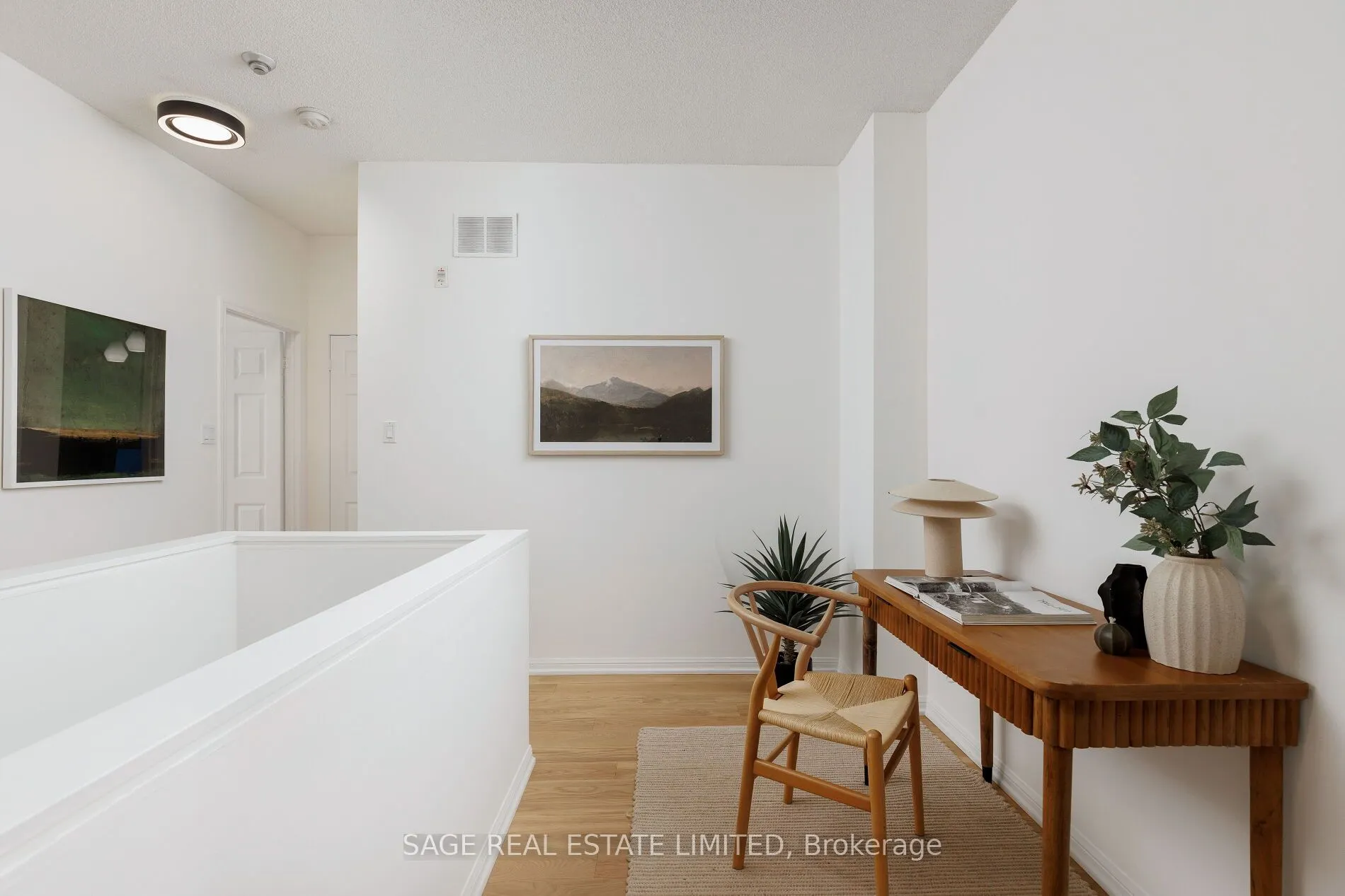 550 Front Street W, #615