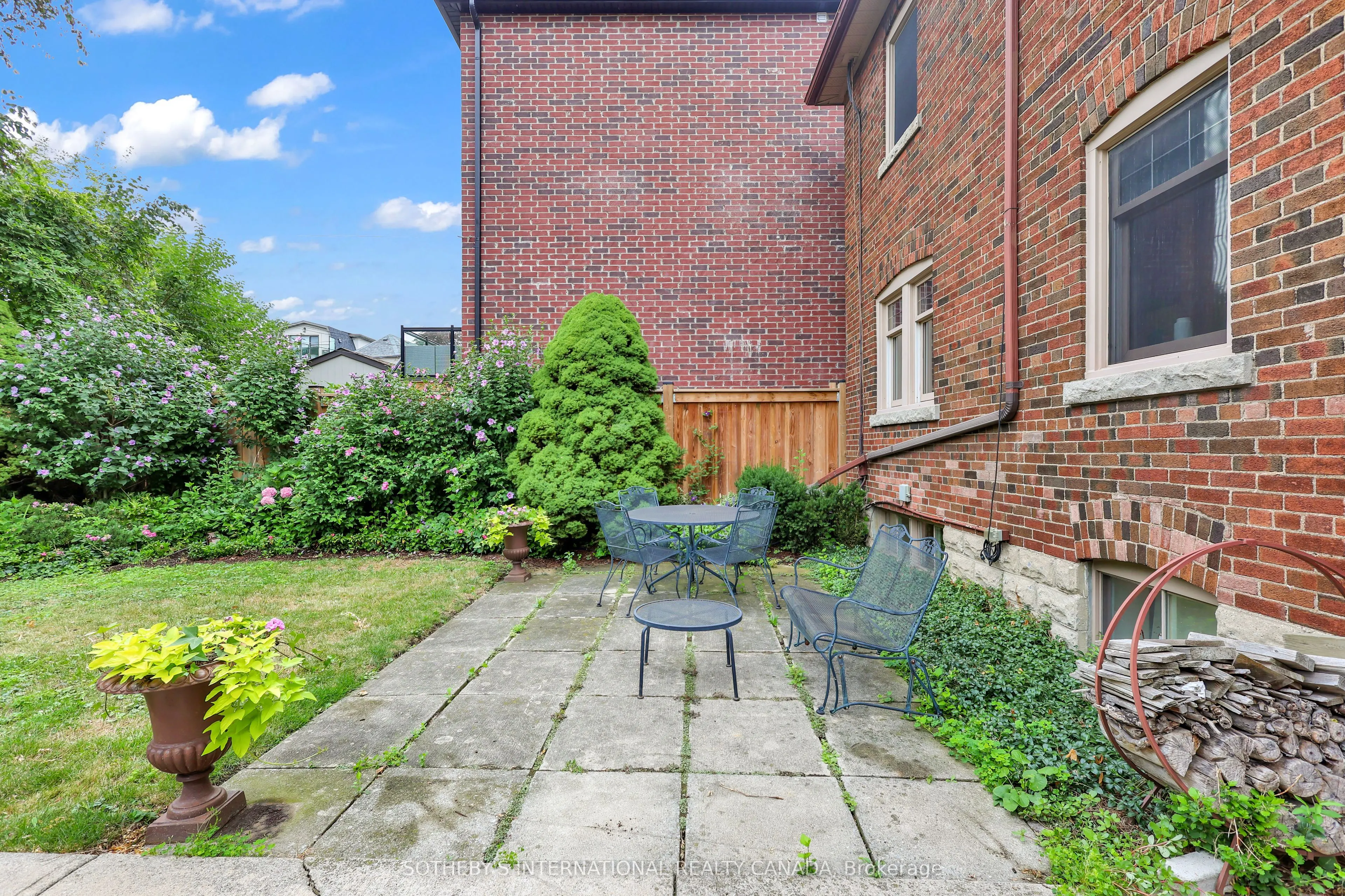 72 Jedburgh Road