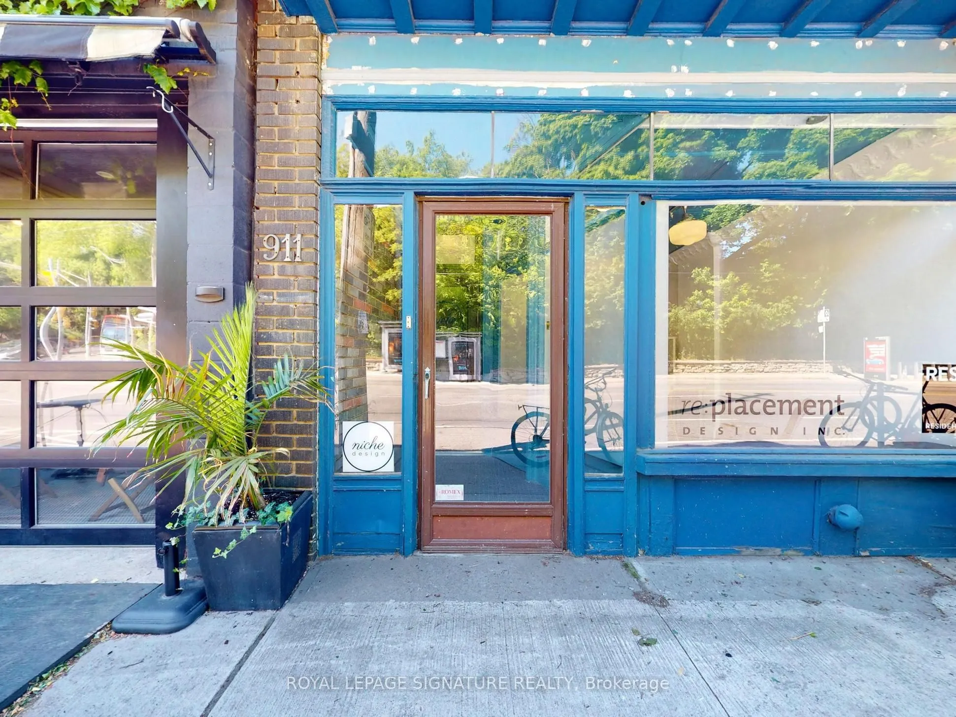 911 Davenport Road