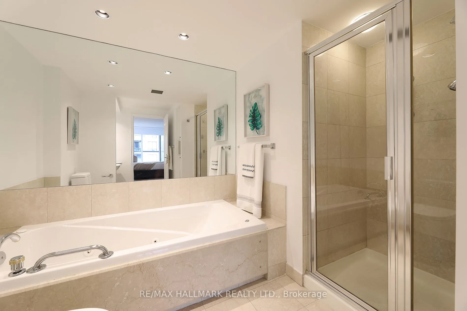 2727 Yonge Street, #609