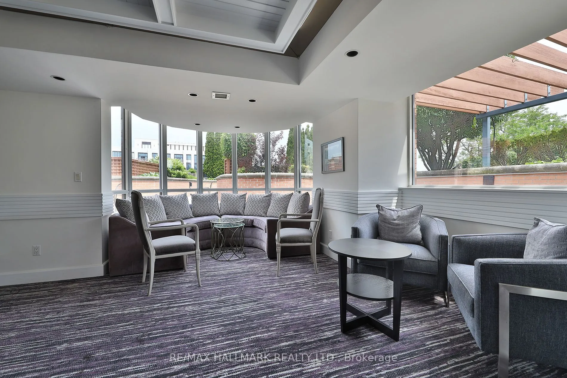 2727 Yonge Street, #609