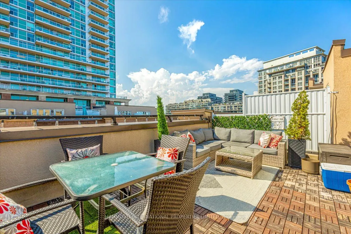 46 Western Battery Road, #838