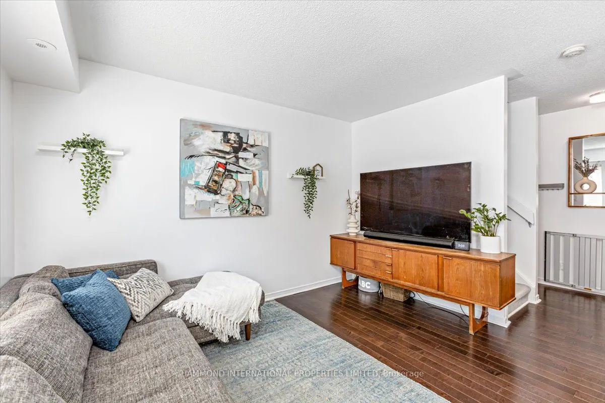 46 Western Battery Road, #838