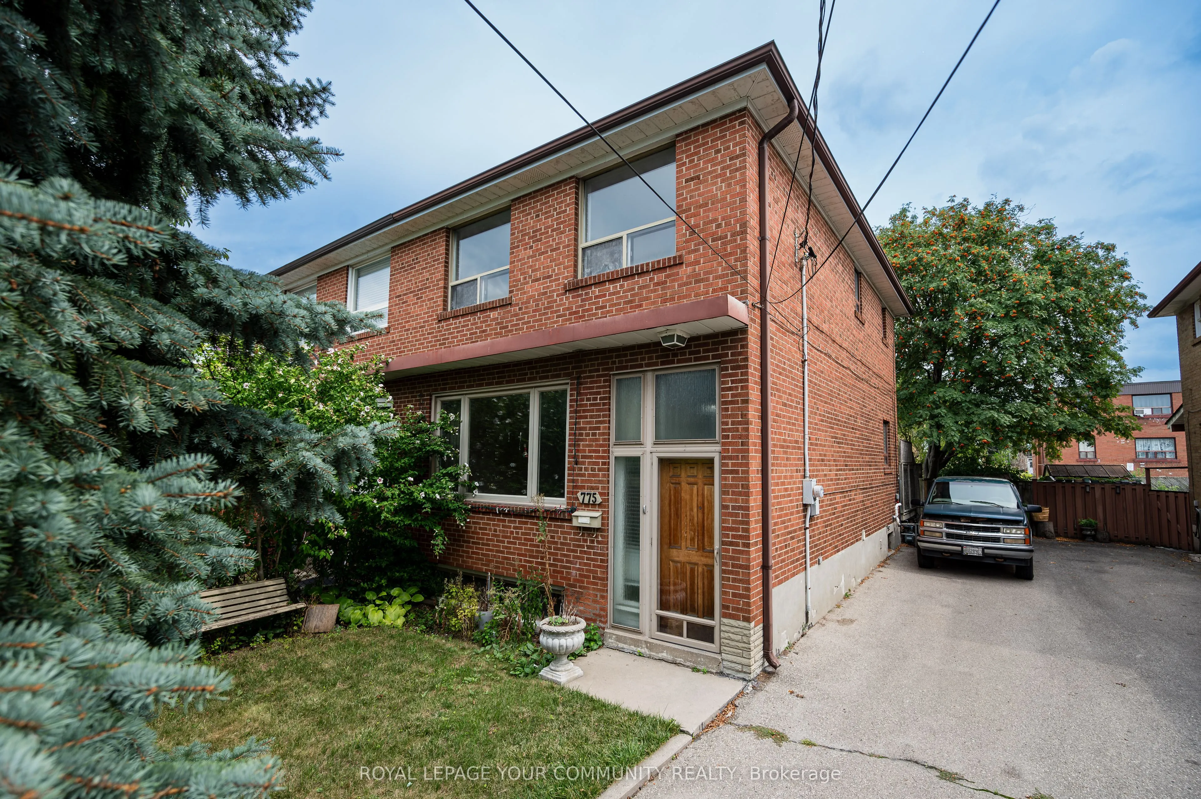 775 Wilson Heights Boulevard