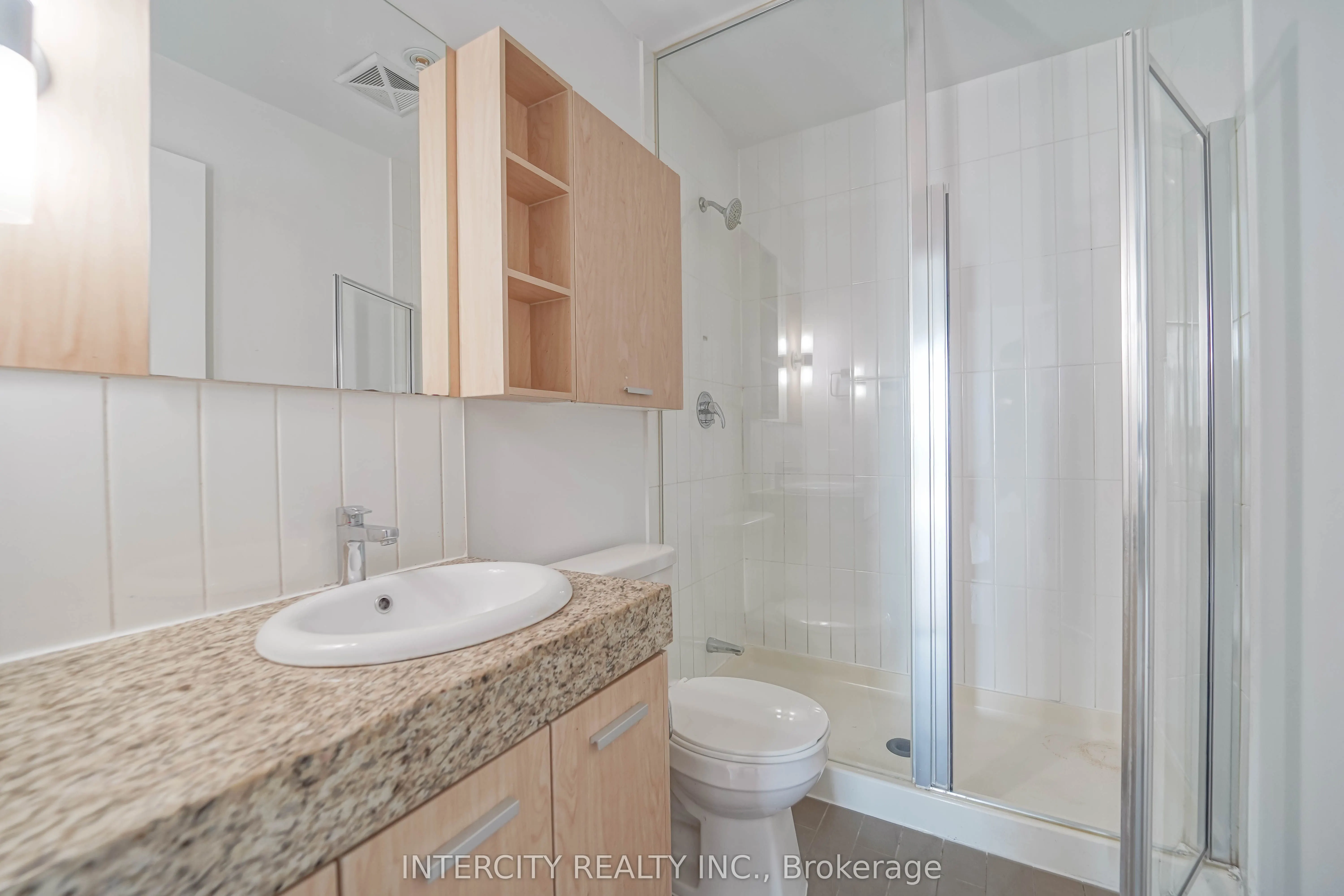 29 Singer Court, #3002