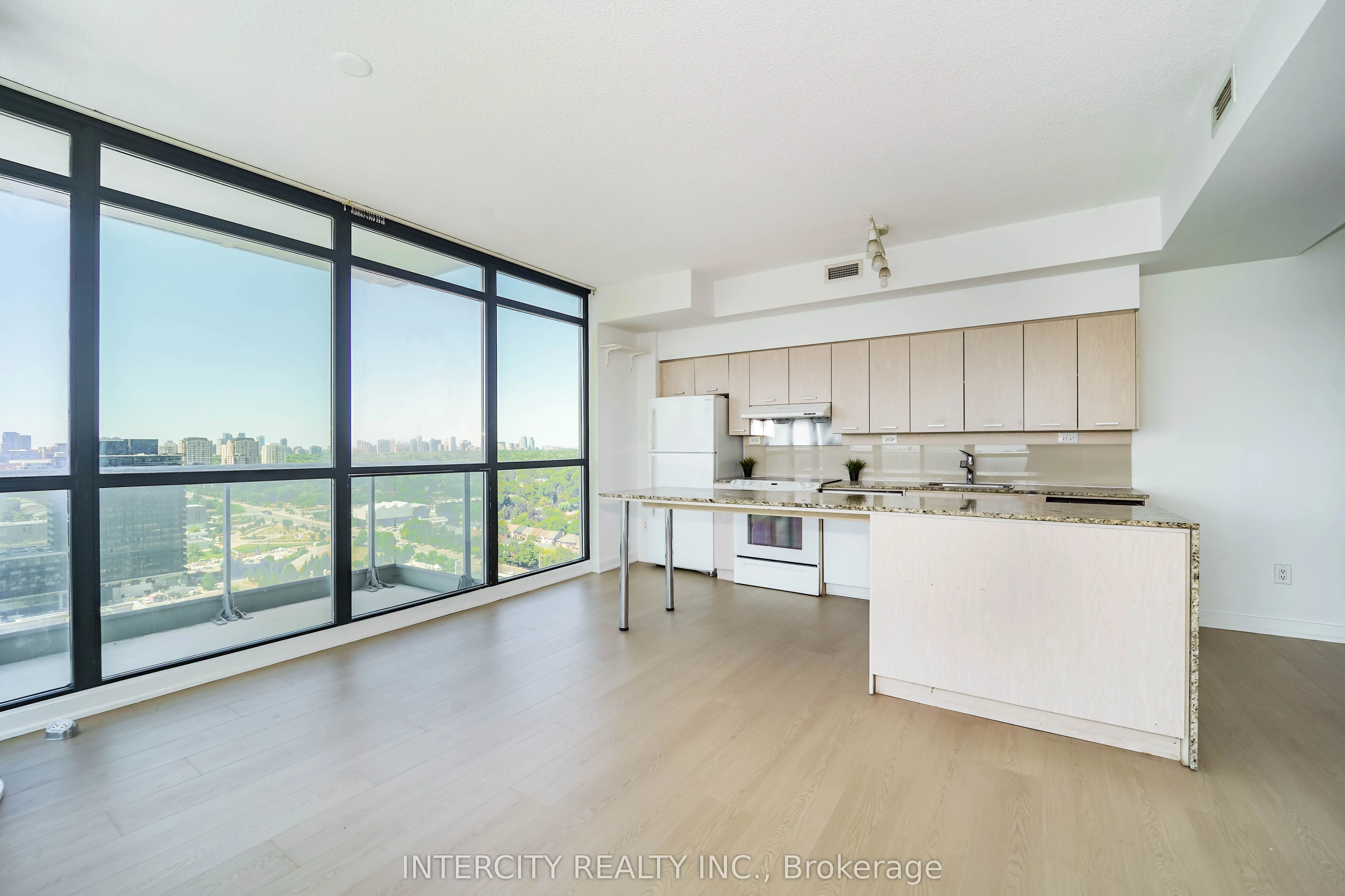29 Singer Court, #3002