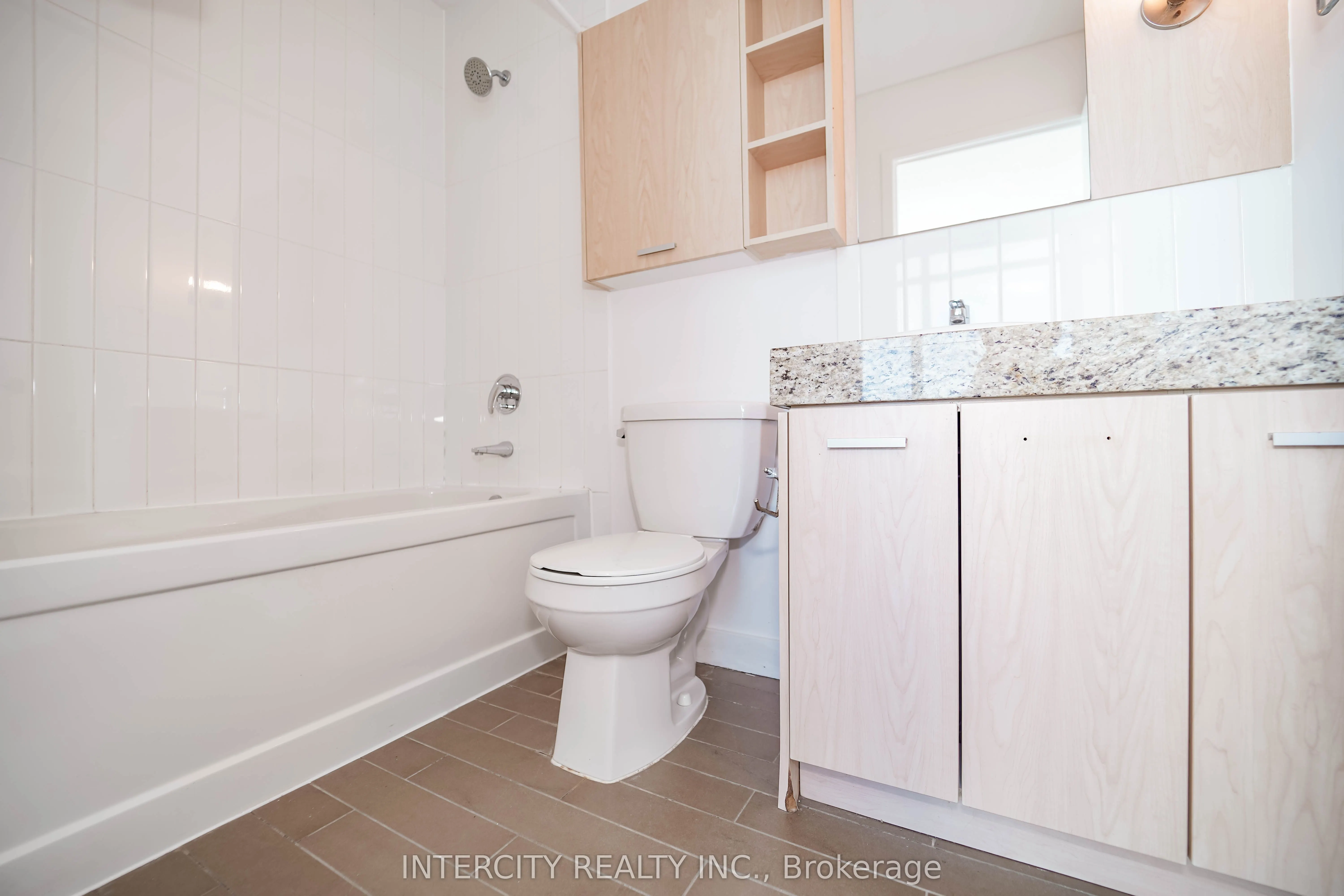 29 Singer Court, #3002