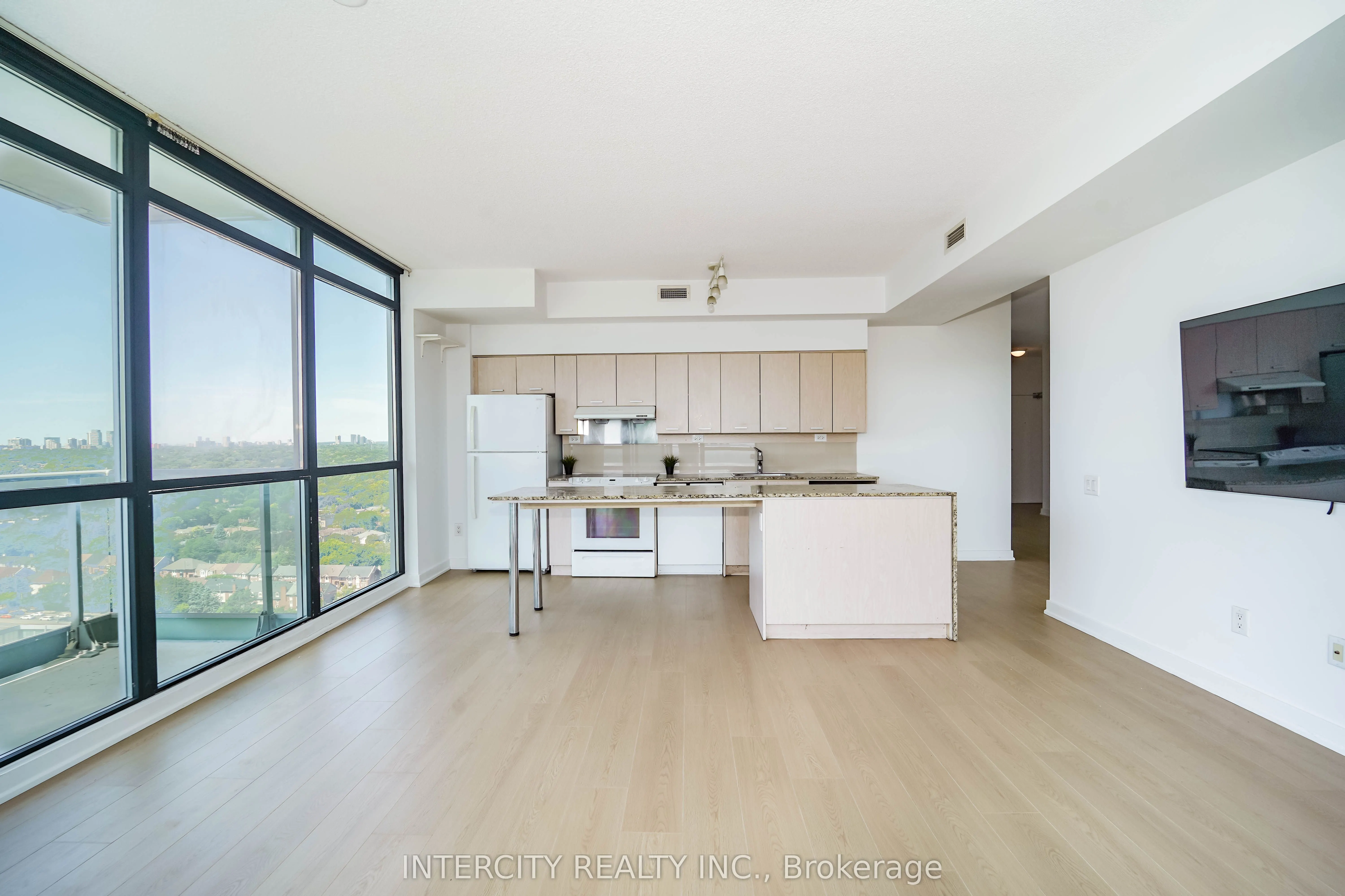29 Singer Court, #3002