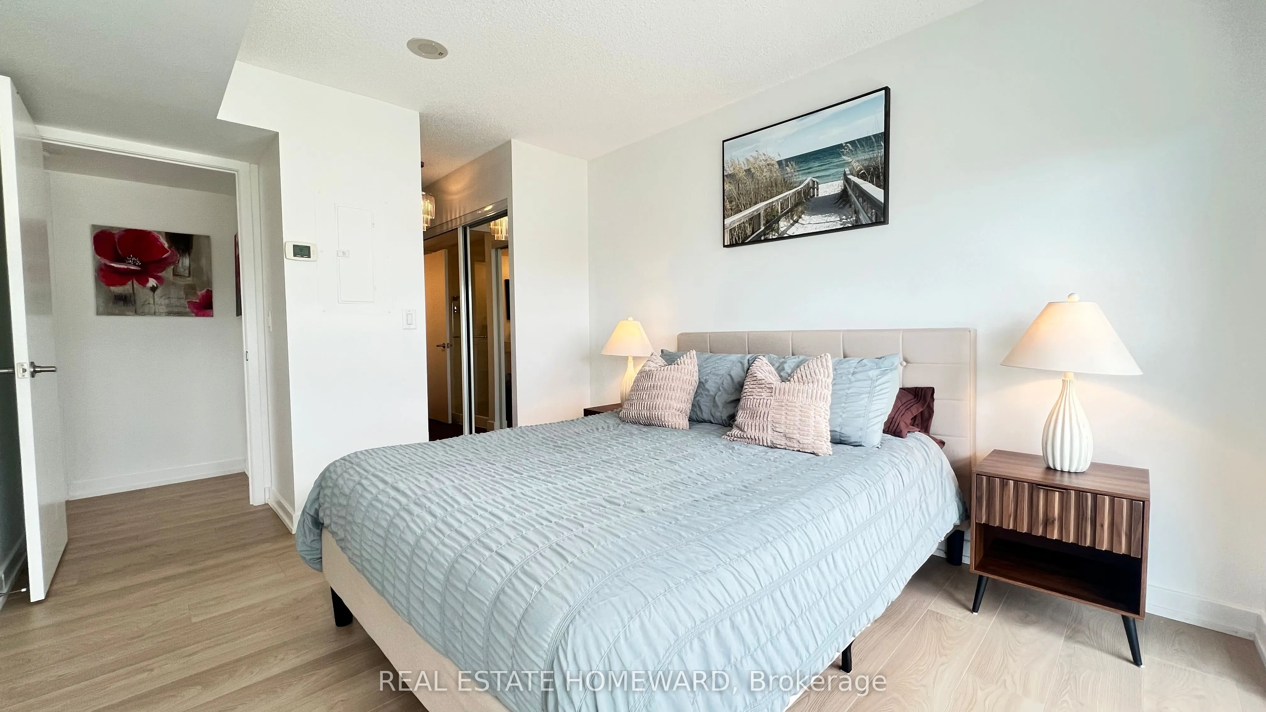 38 Dan Leckie Way, #1512