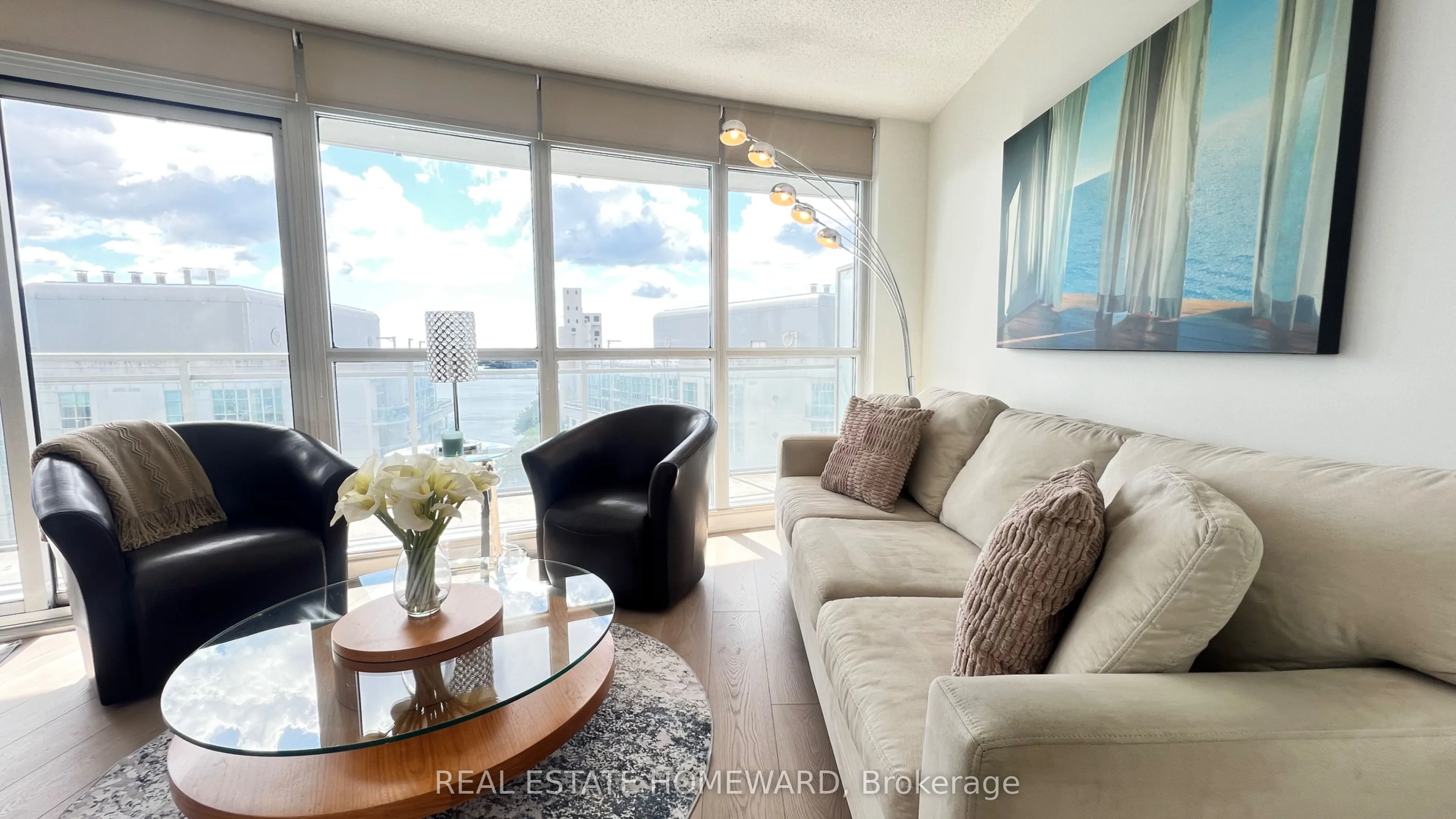 38 Dan Leckie Way, #1512