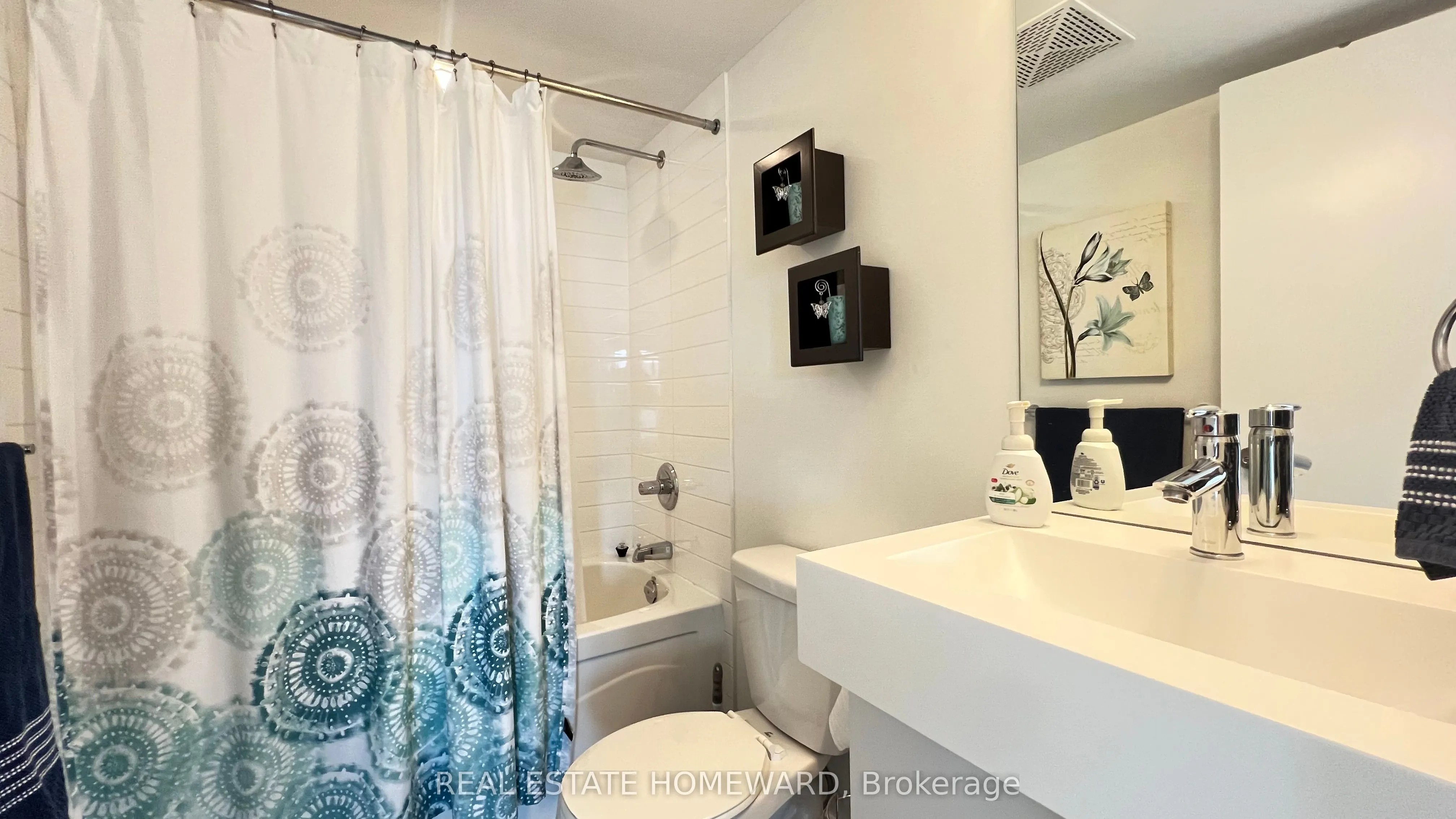 38 Dan Leckie Way, #1512