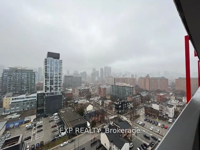 120 Parliament Street, #1601