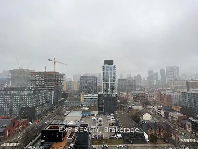 120 Parliament Street, #1601