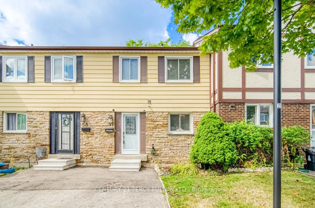 57 Golden Appleway, #111