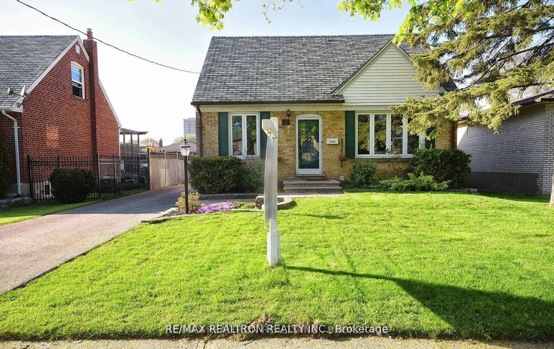 74 Goulding Avenue