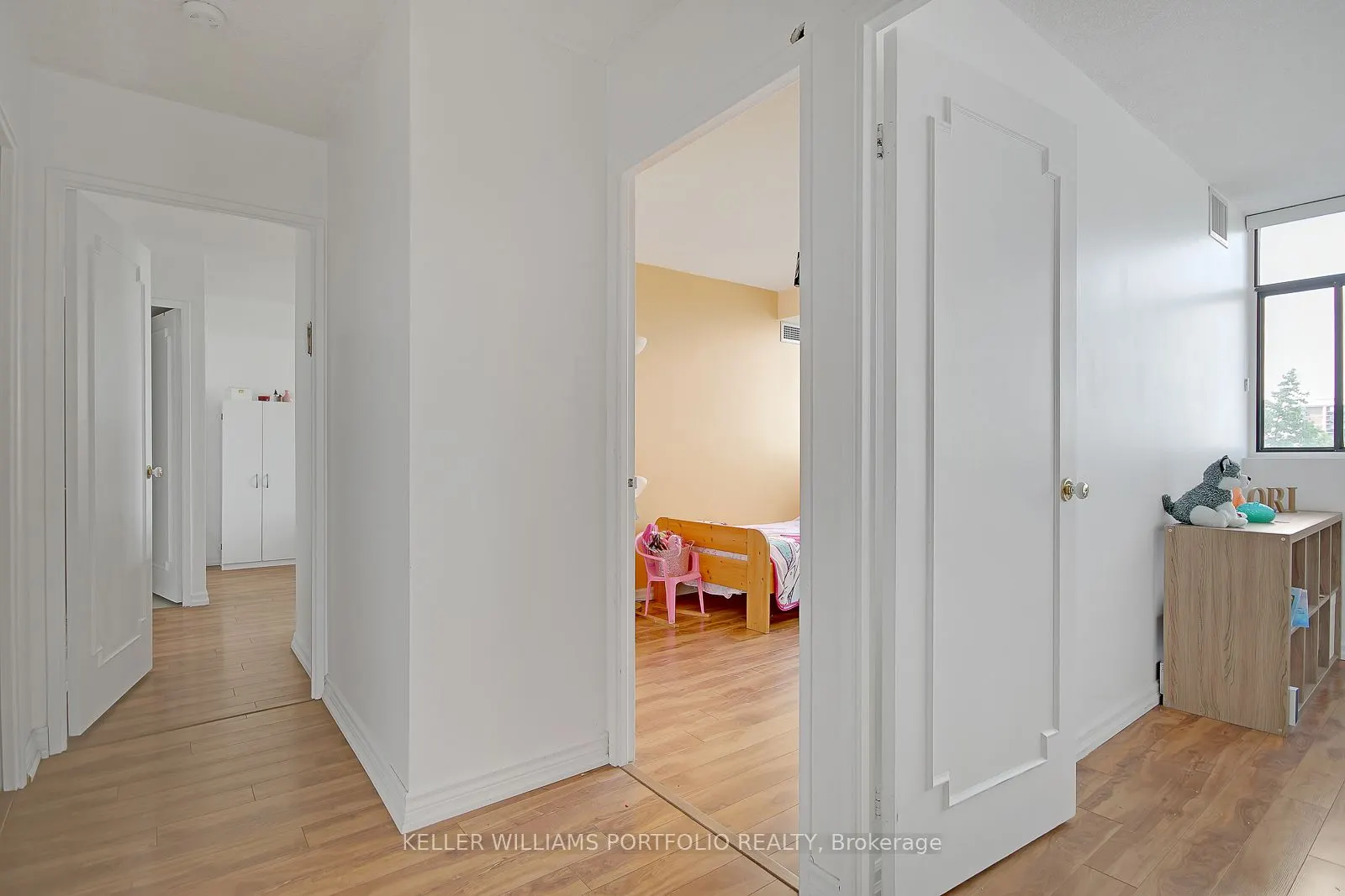 100 Antibes Drive, #702