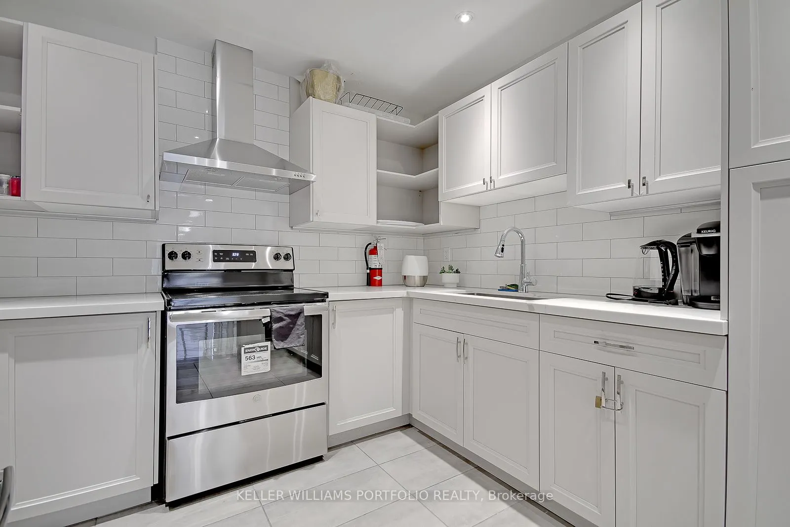 100 Antibes Drive, #702