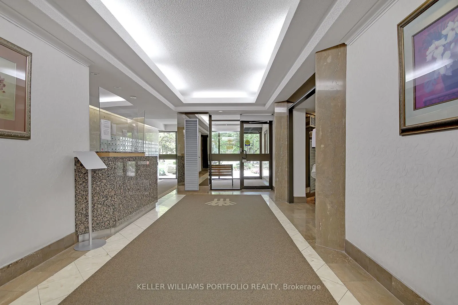 100 Antibes Drive, #702