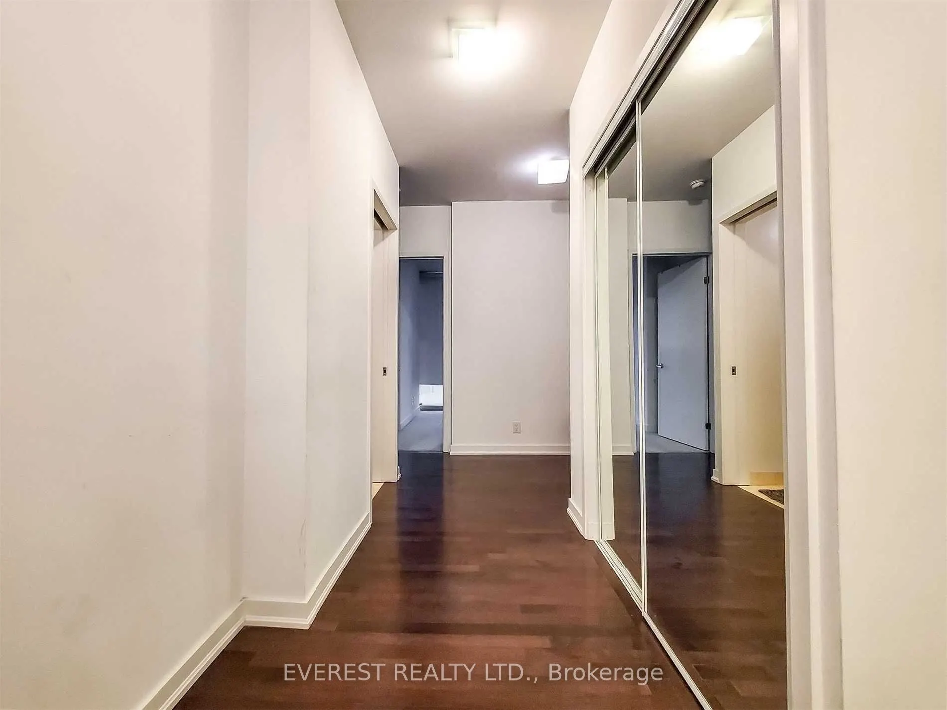 12 York Street, #4110